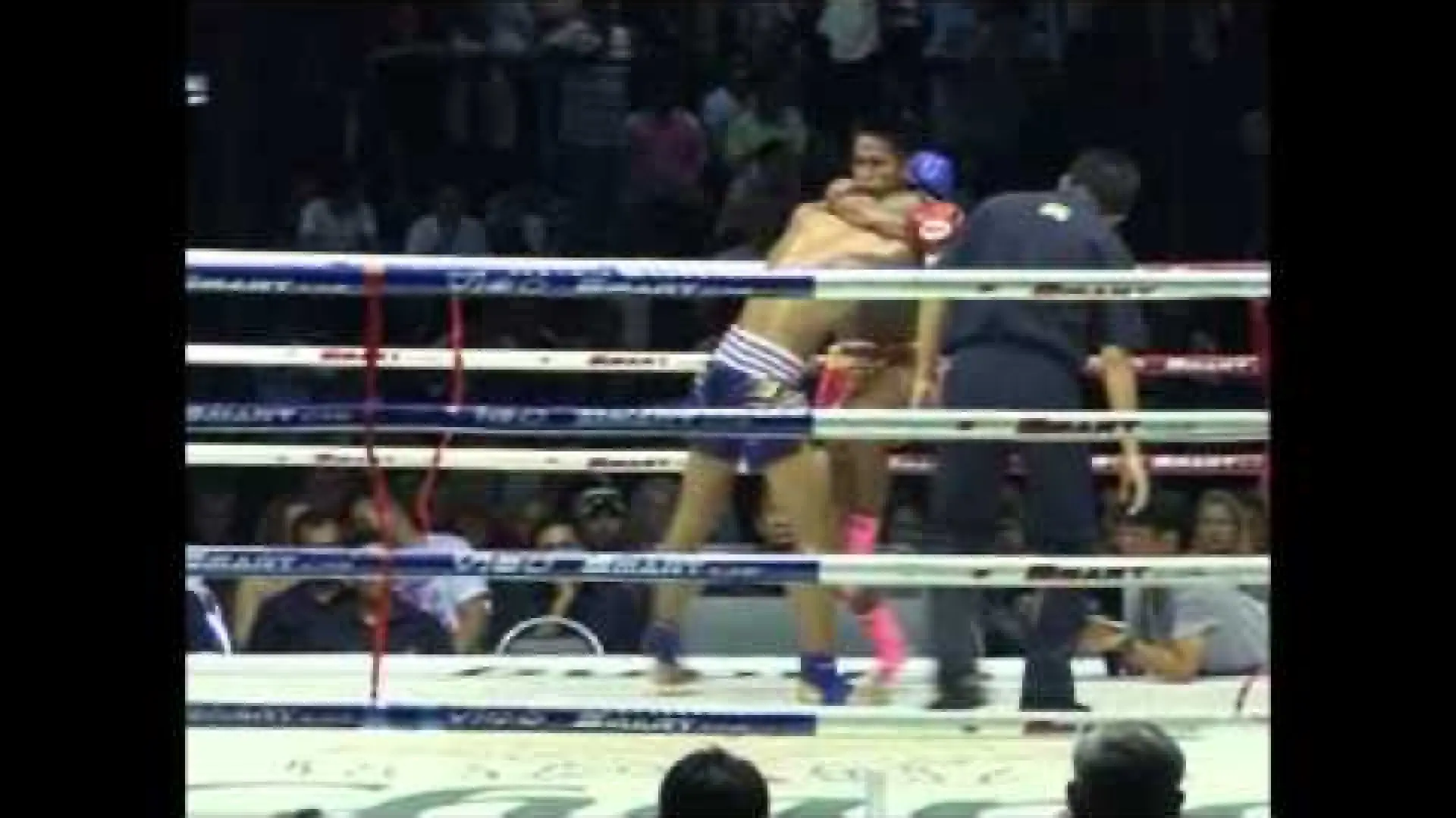 Sitthichai Sitsongpeenong vs Pansak Look Bor Kor (Fight Video)