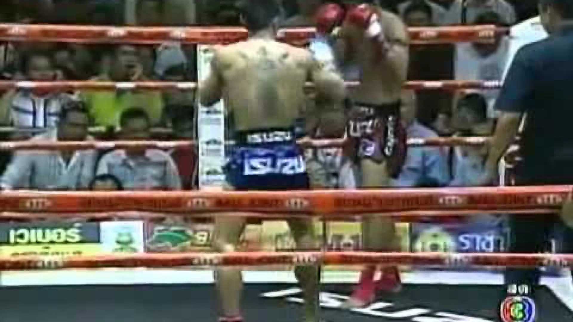 Superbon Singha Mawynn vs Singmanee Kaewsamrit (Fight Video)