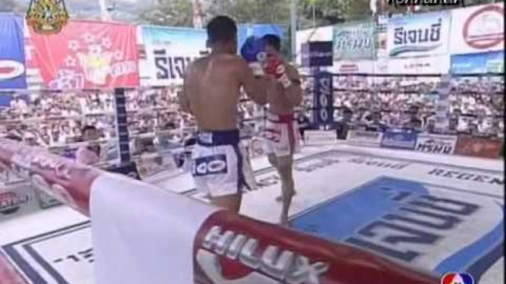 Superbon Singha Mawynn vs Sirimongkol Sitanuparb (Fight Video)
