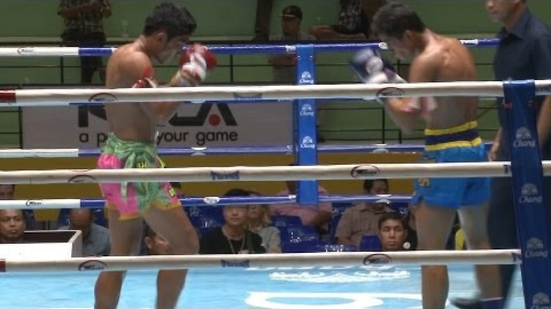 Superlek Kiatmoo9 vs Superbank Sakchaichote (Fight Video)