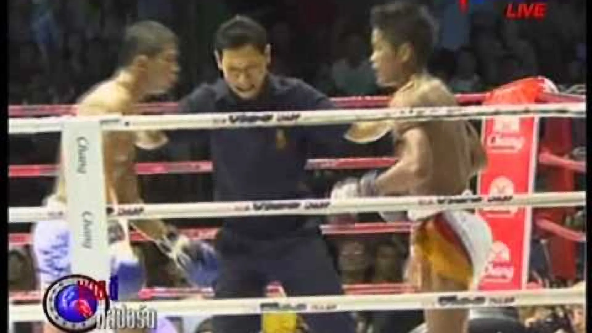 Superlek Kiatmoo9 vs Muangthai PK Saenchai (Fight Video)