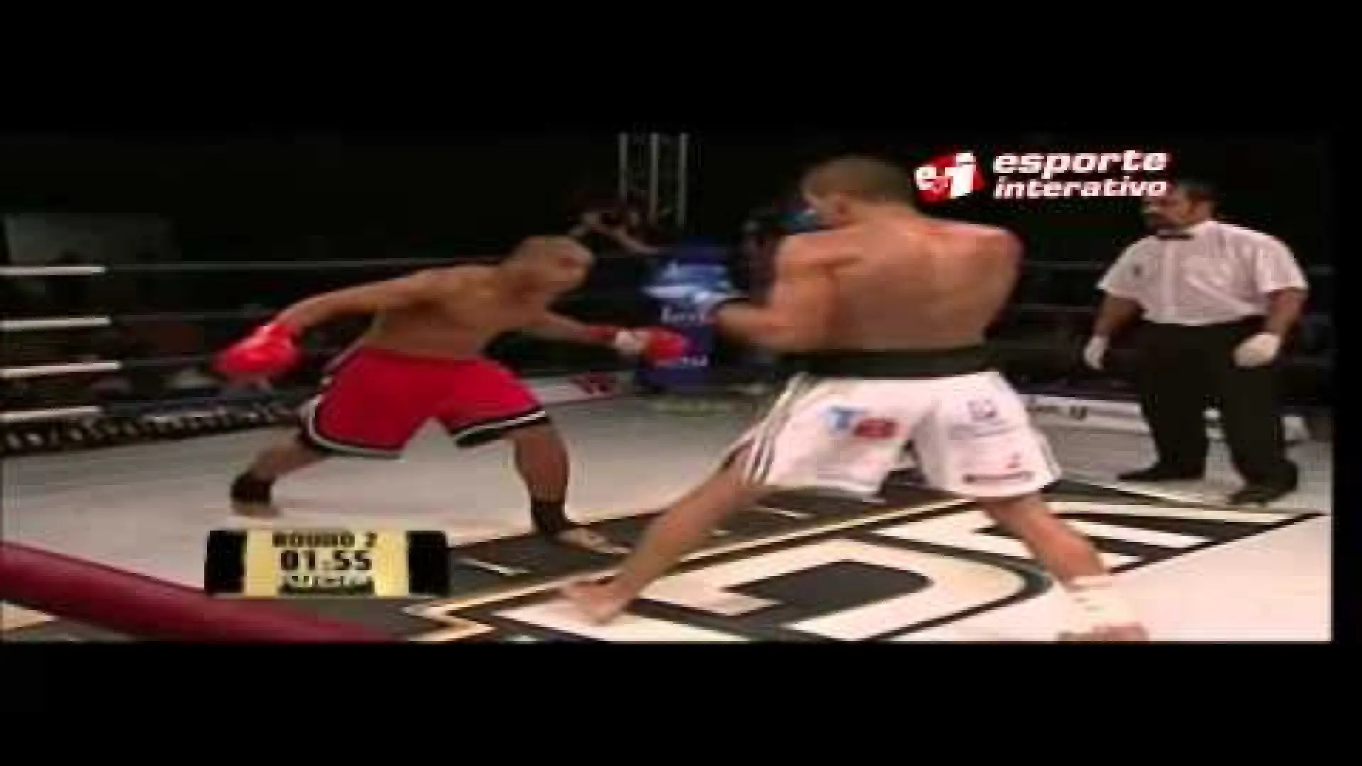 Alex Pereira vs Clei Silva (Fight Video)