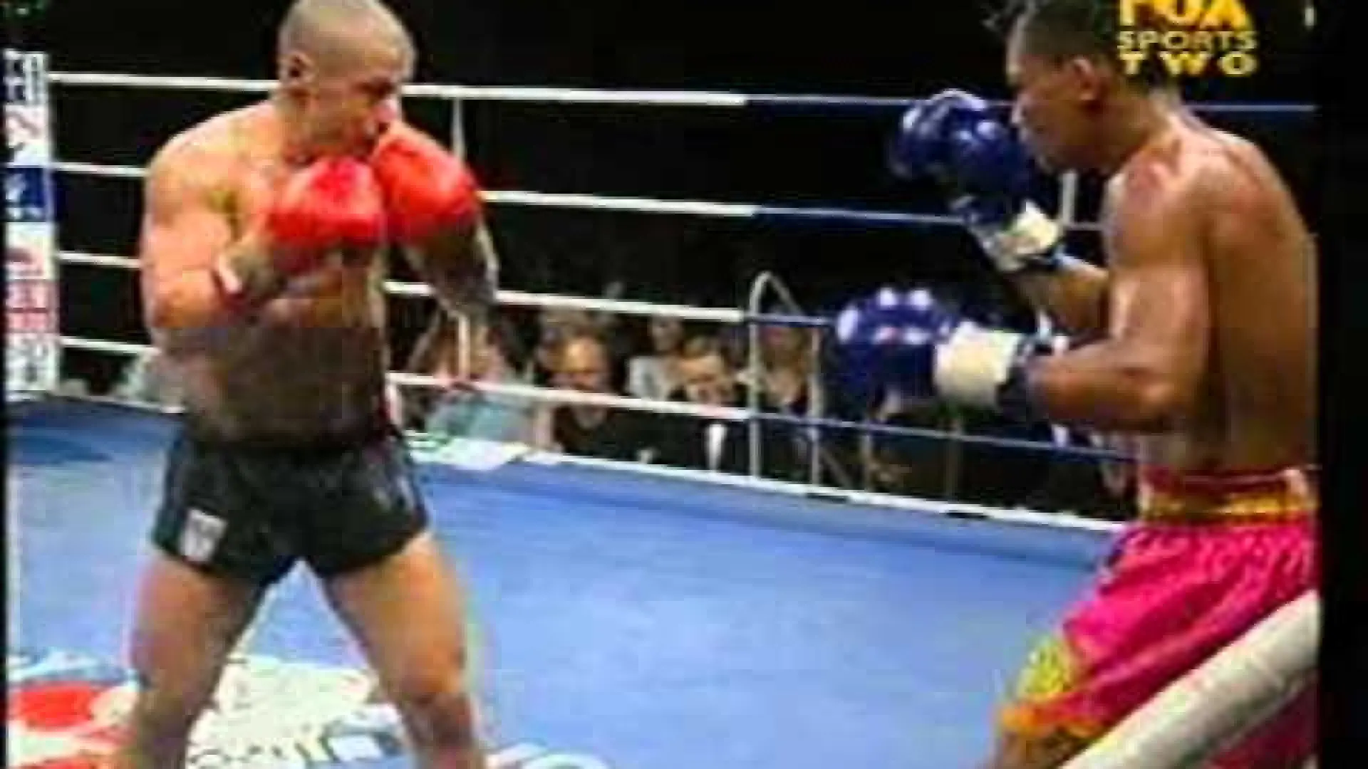 Mike Zambidis vs Krongsak Lek (Fight Video)