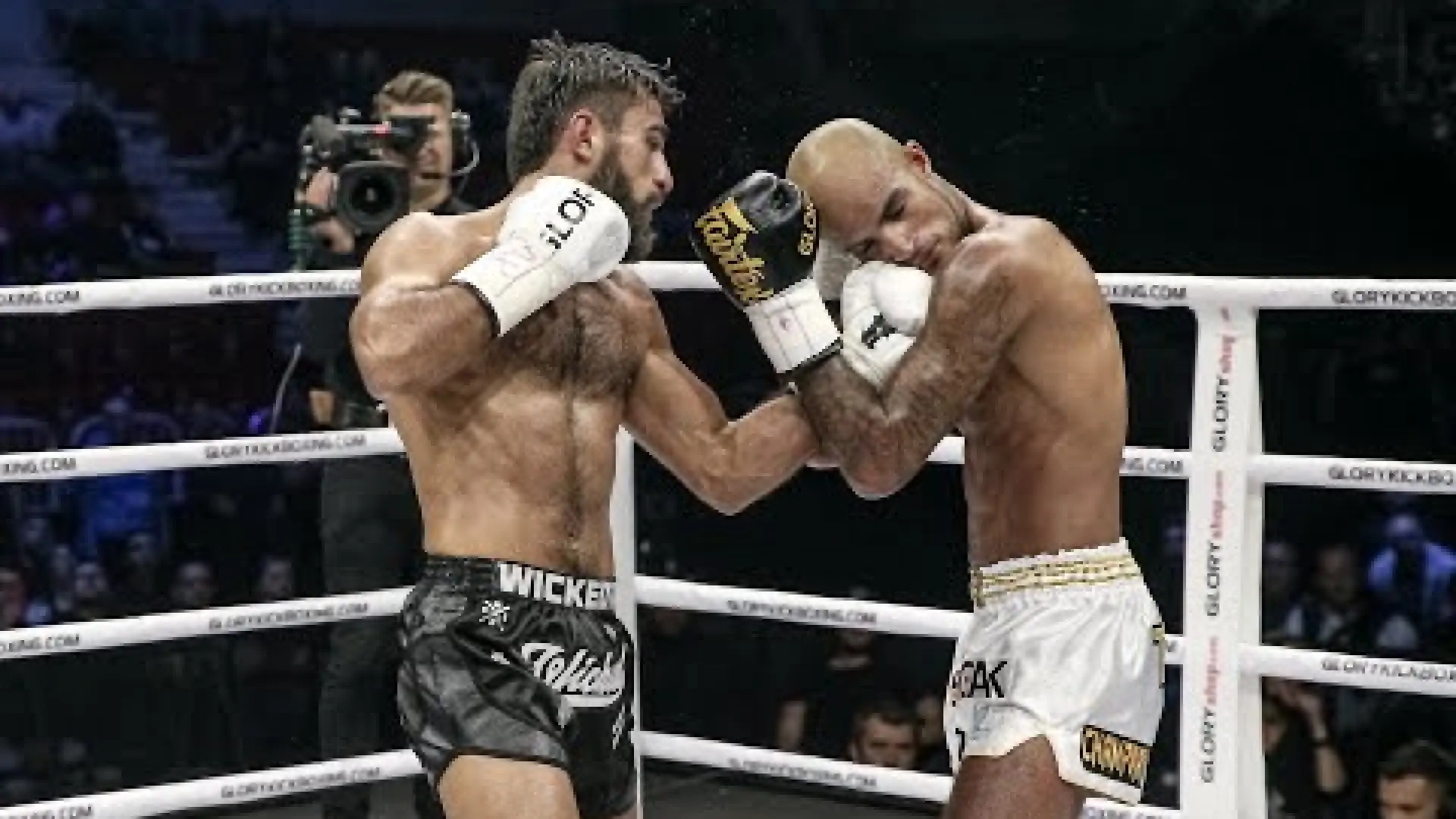 Marat Grigorian vs Tyjani Beztati (Fight Video)