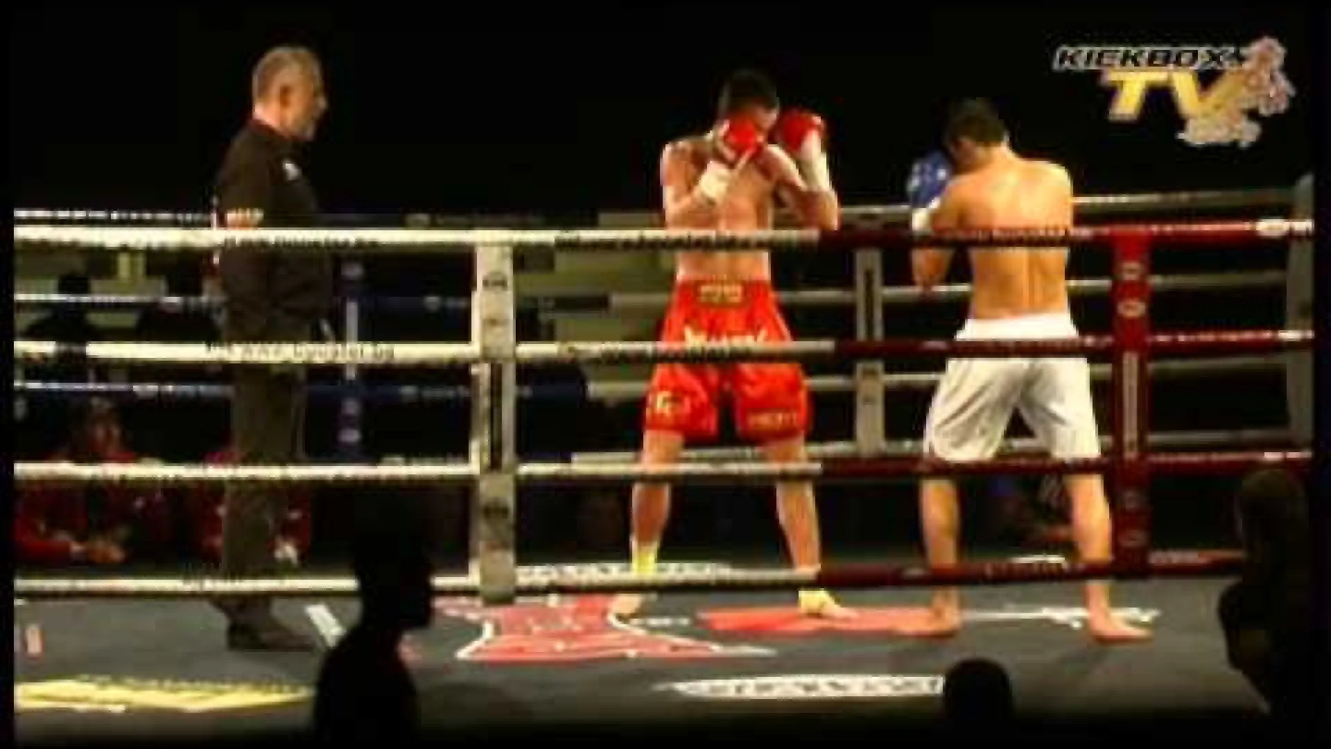 Tayfun Ozcan vs Robbie Hageman (Fight Video)