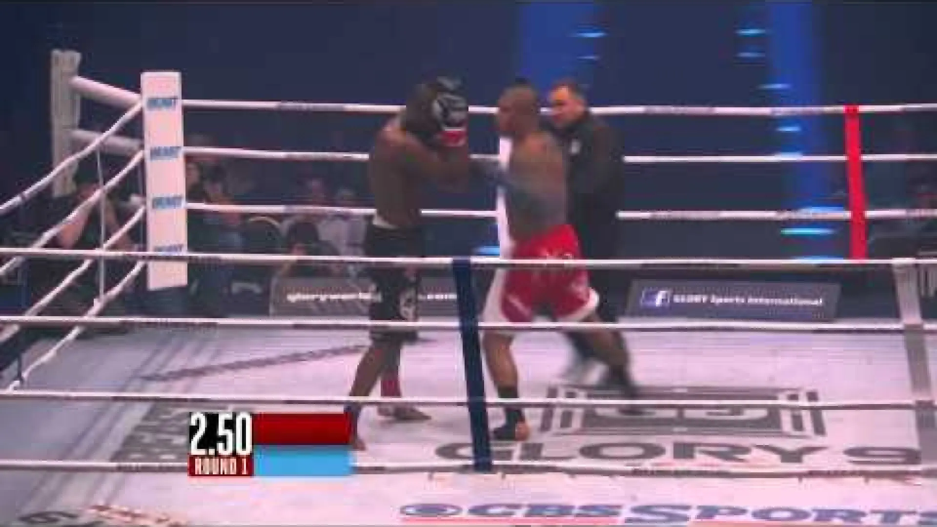 Tyrone Spong vs Danyo Ilunga (Fight Video)