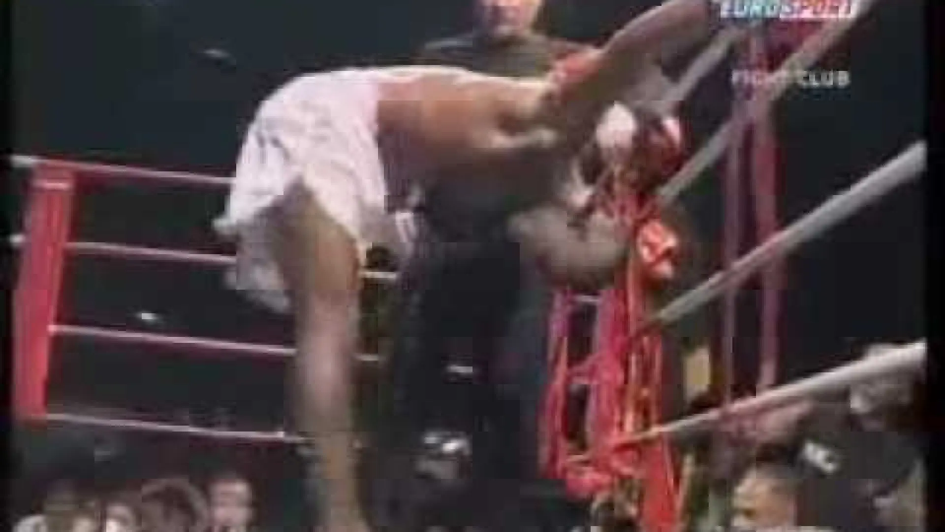 Tyrone Spong vs Dmitry Shakuta (Fight Video)