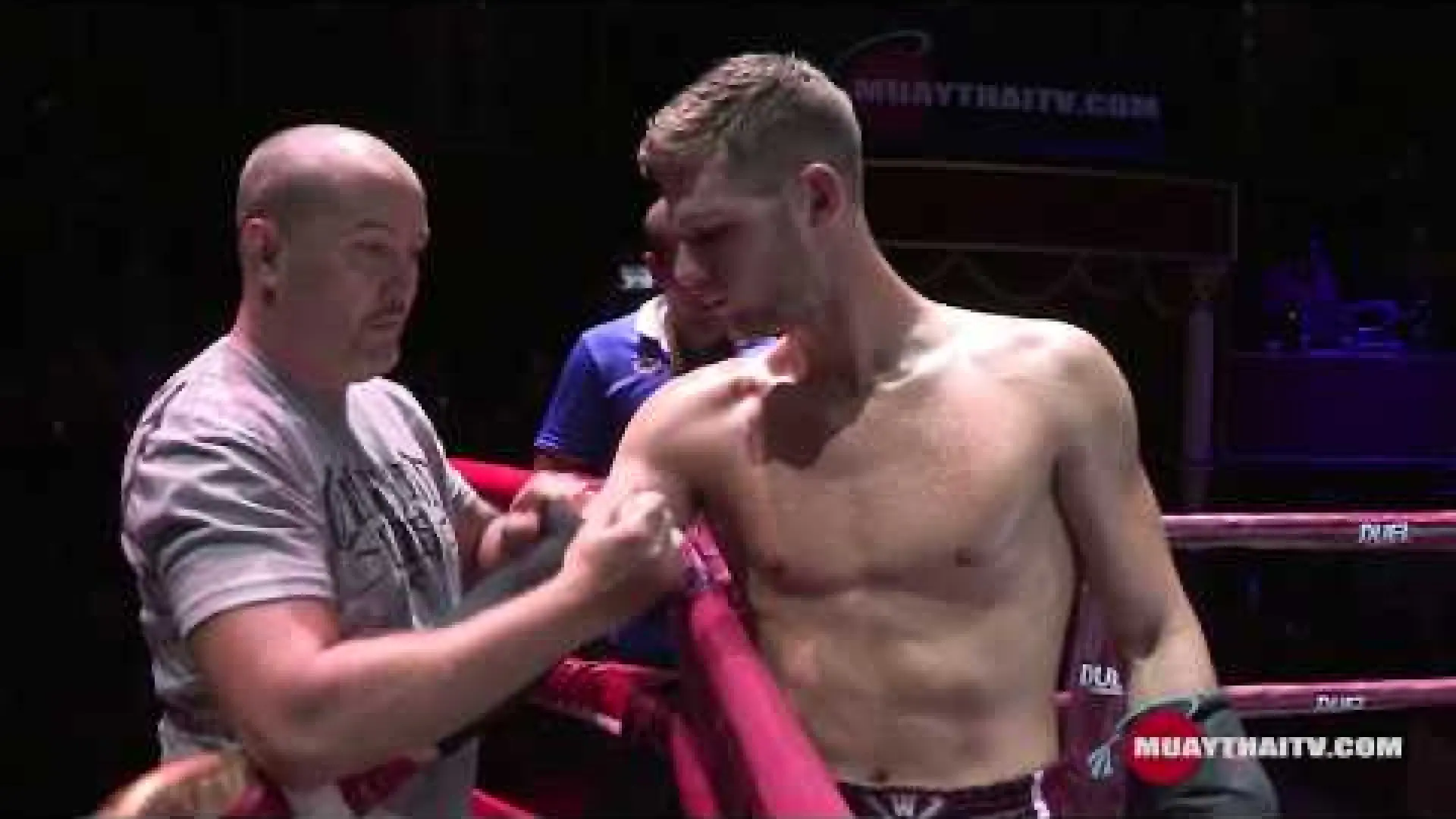 Jimmy Vienot vs Yodpayak Sitsongpeenong (Fight Video)