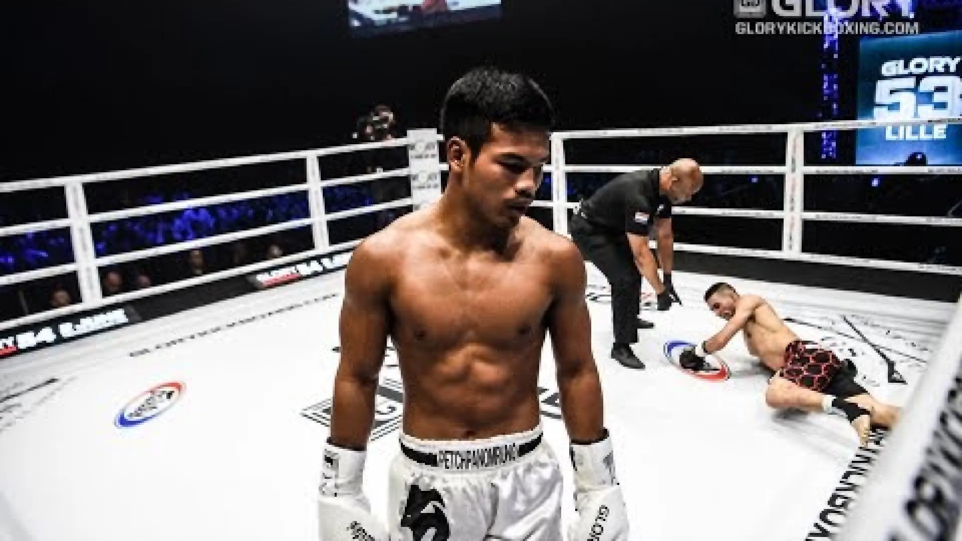 Petpanomrung Kiatmoo9 vs Abdellah Ezbiri (Fight Video)