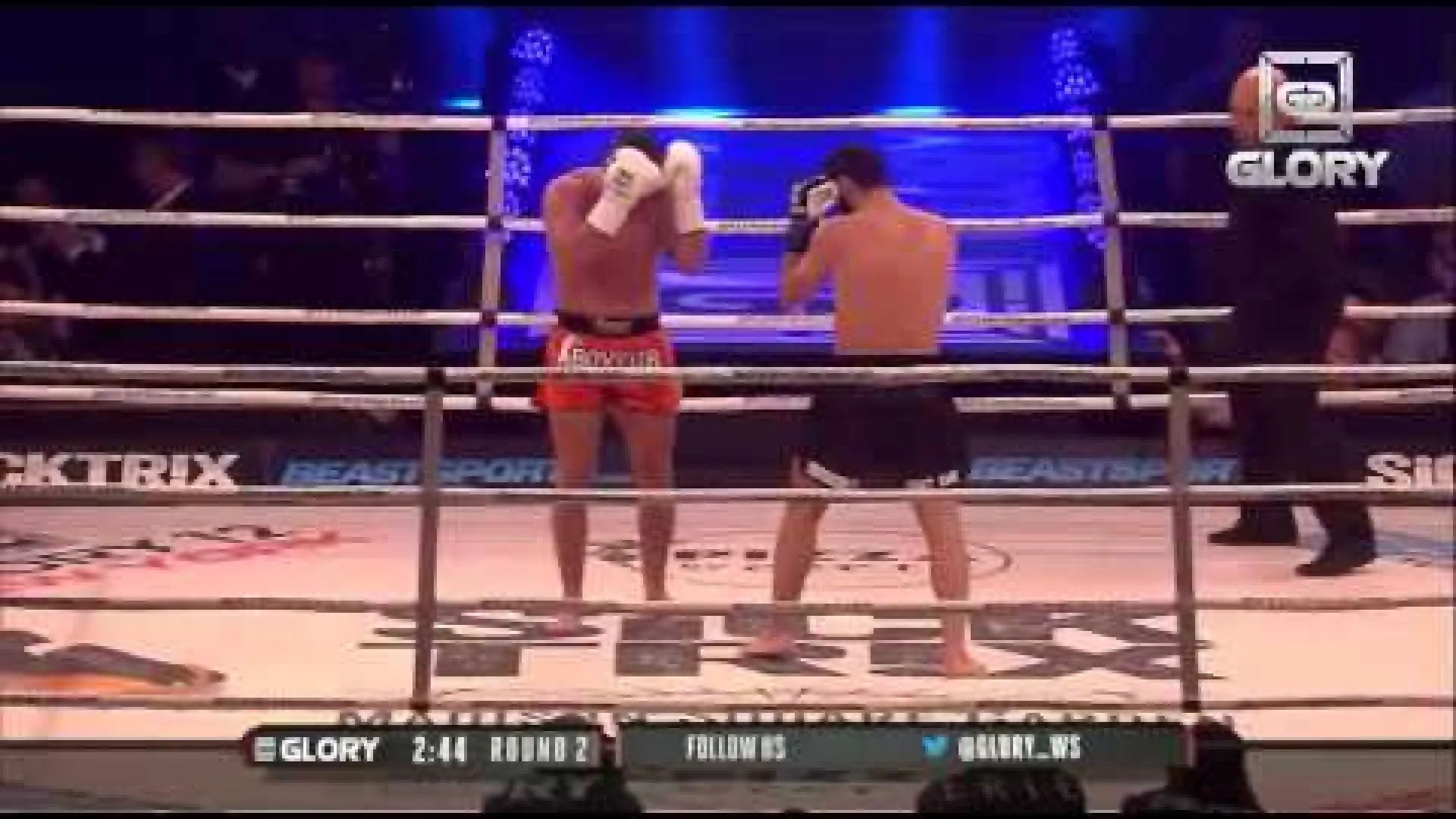 Davit Kiria vs Robin Van Roosmalen (Fight Video)