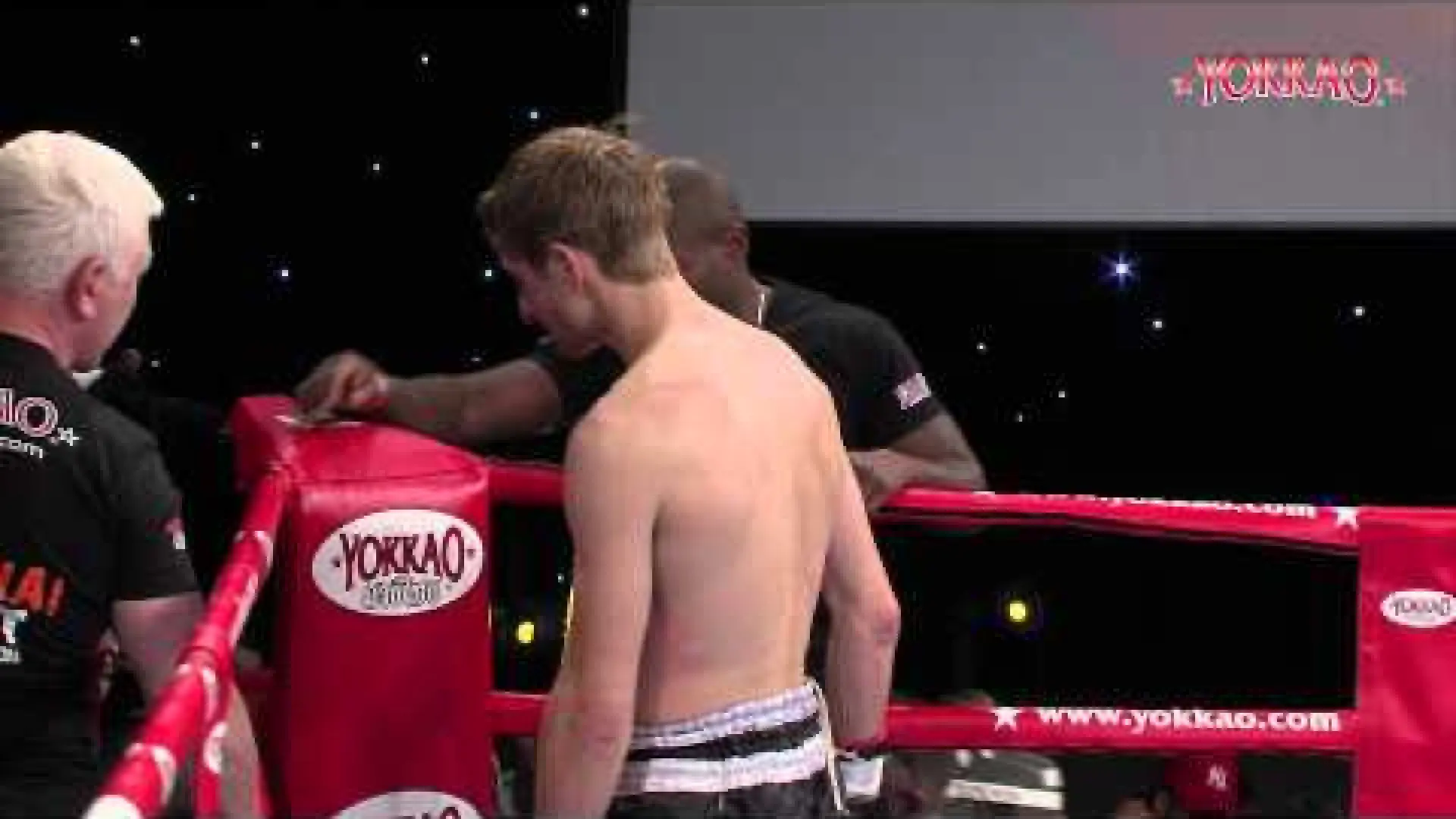 Pakorn PK Saenchai vs Greg Wootton (Fight Video)