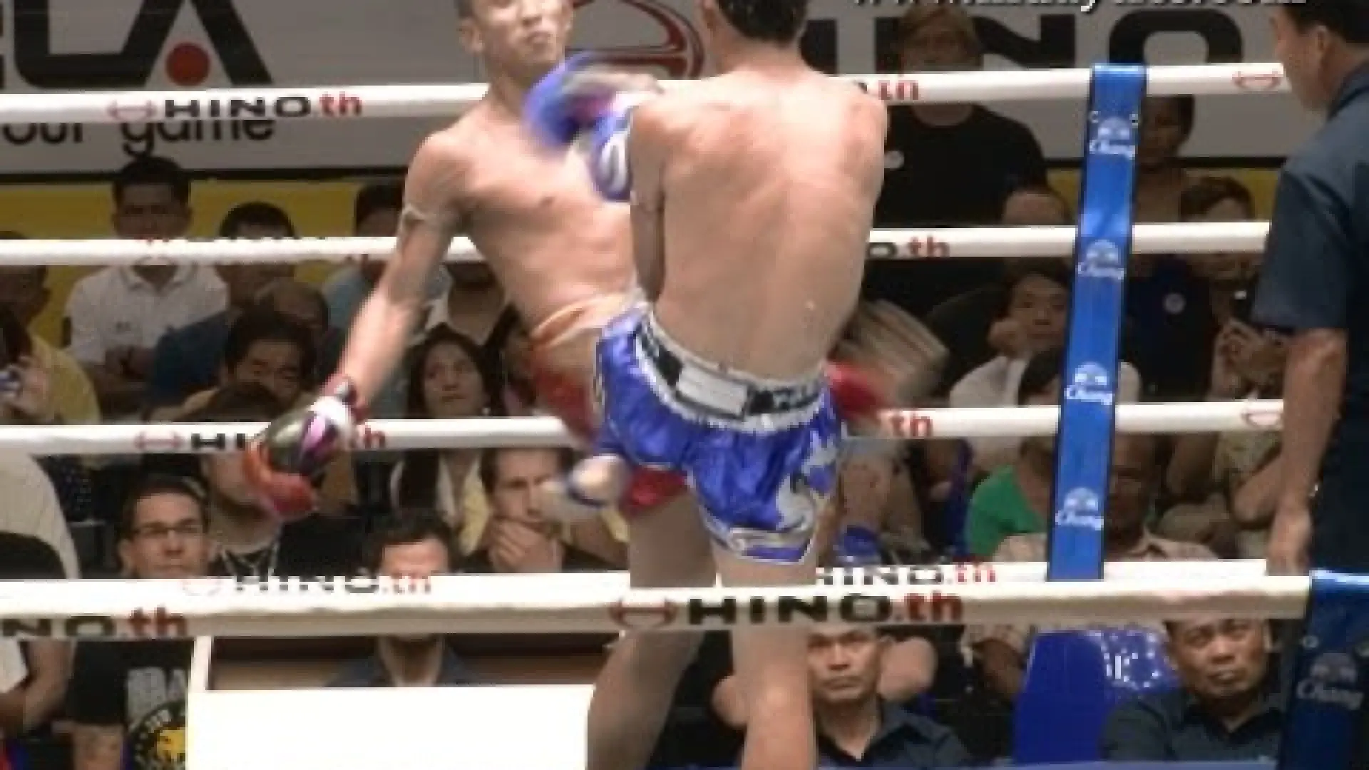 Pakorn PK Saenchai vs Parnphet Kiatjaroenchai (Fight Video)