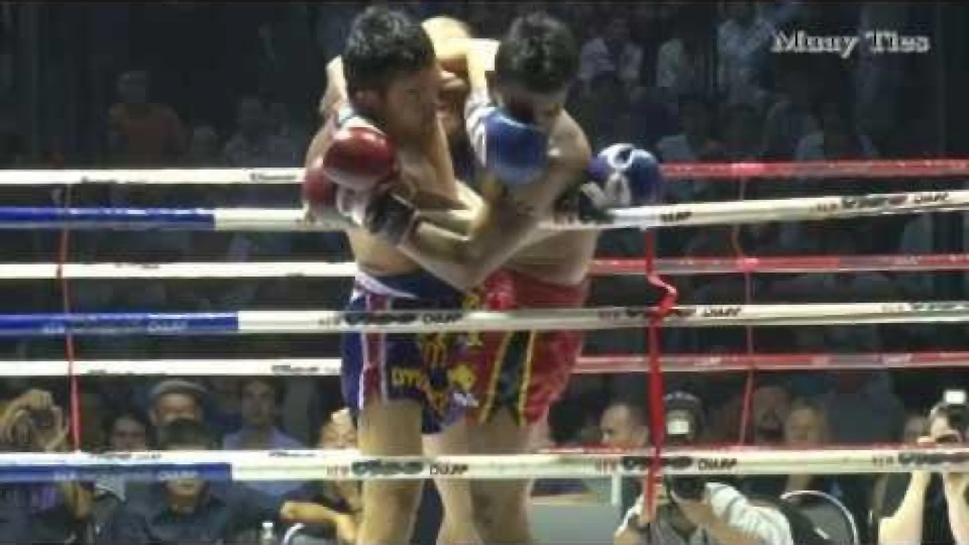 Petchboonchu FA Group vs Singdam Kiatmoo9 (Fight Video)