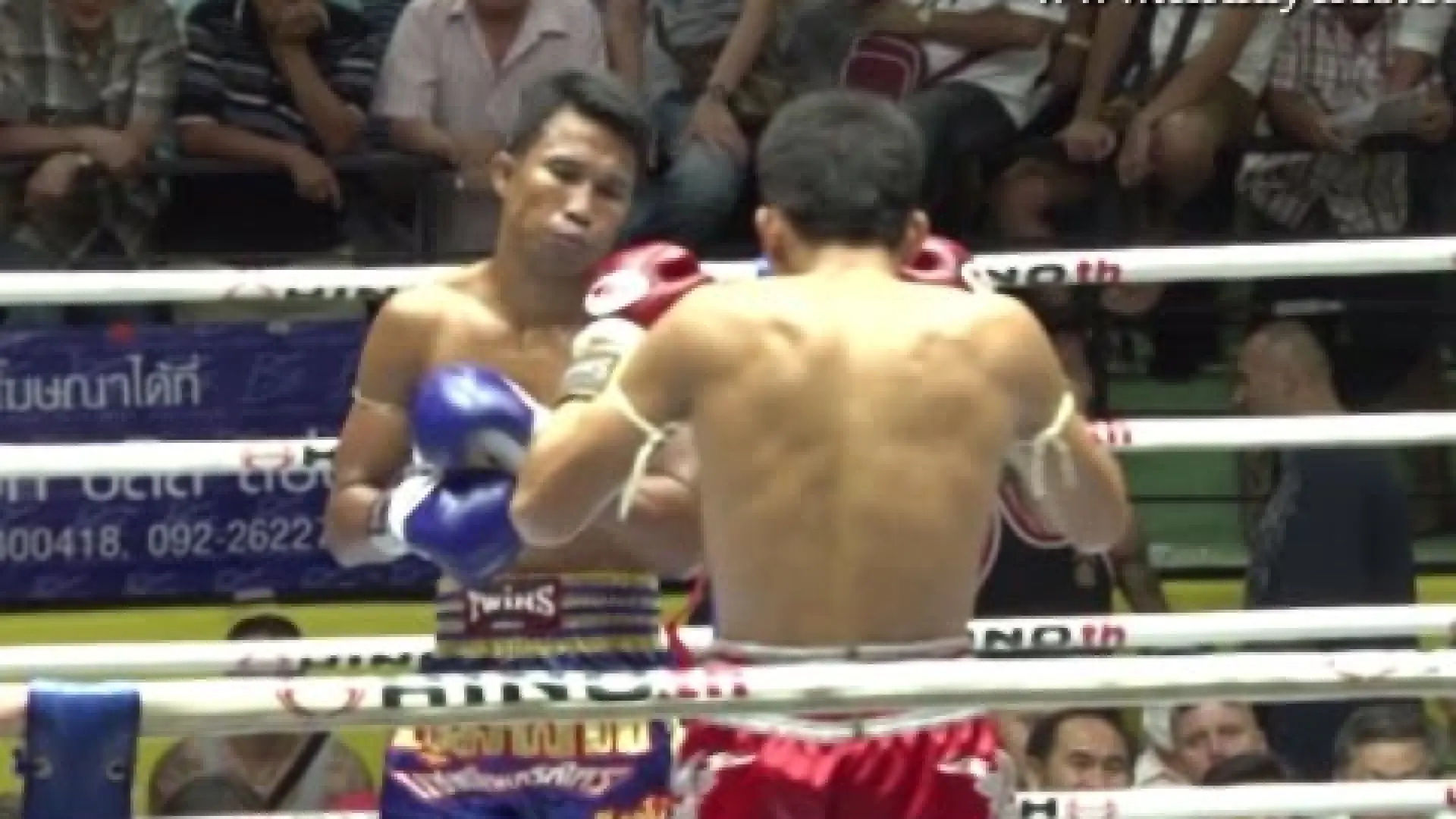 Singdam Kiatmoo9 vs Saensatharn PK Saenchai (Fight Video)