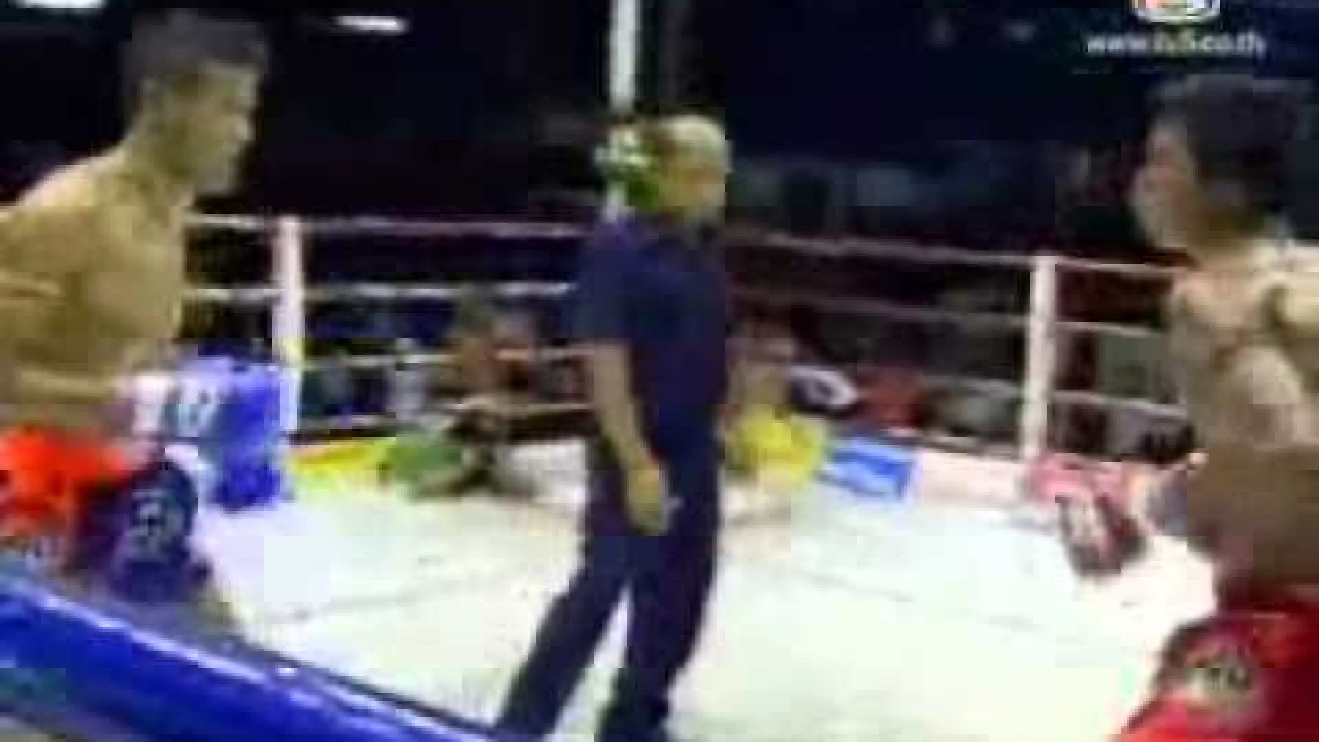 Singdam Kiatmoo9 vs Orono Wor Petchpun (Fight Video)