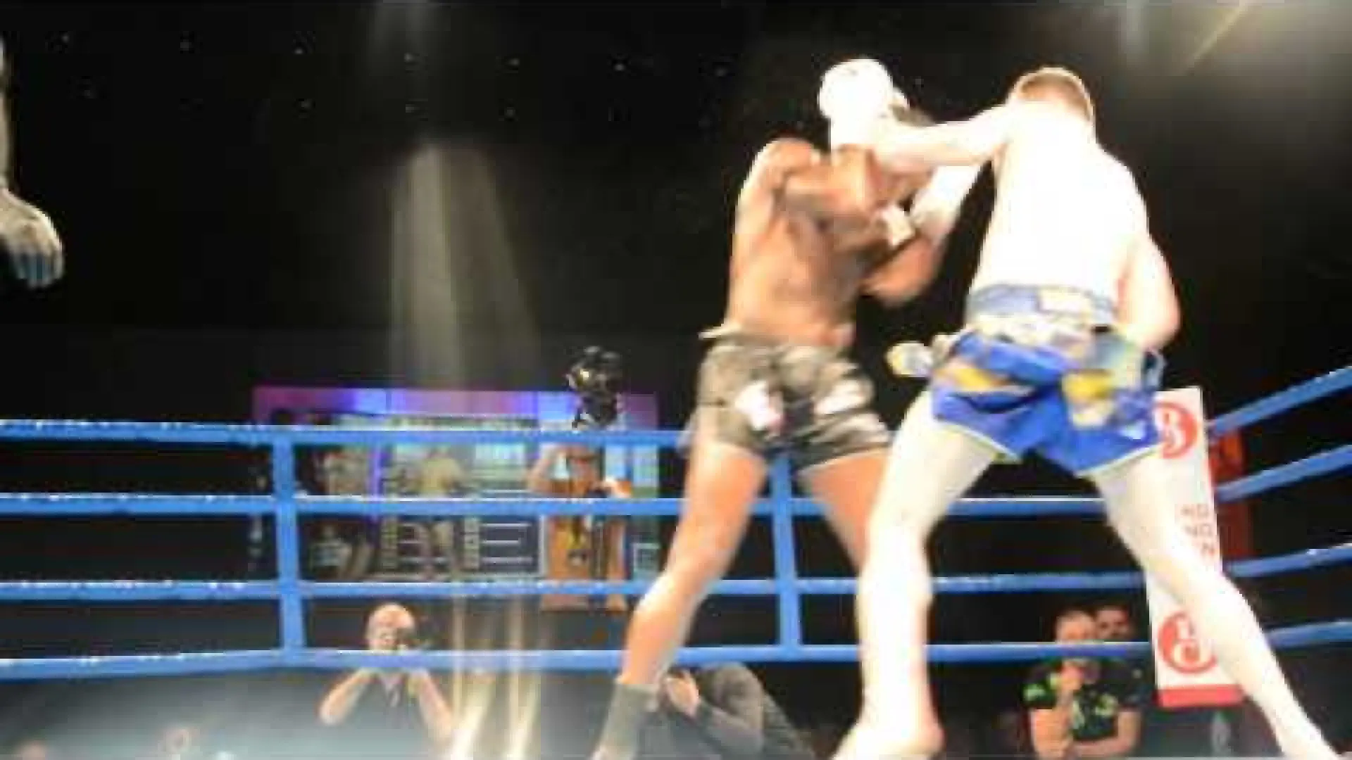 Marco Piqué vs Berat Aliu (Fight Video)