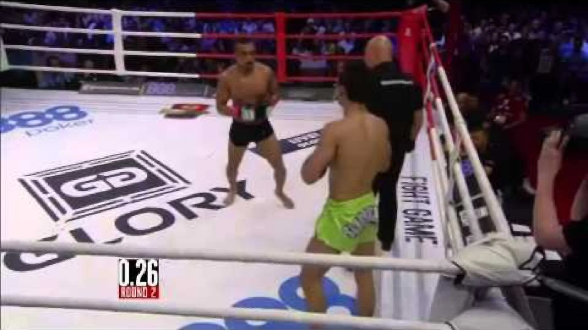 Sanny Dahlbeck vs Warren Stevelmans (Fight Video)