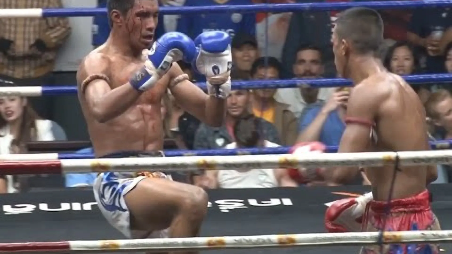 Panpayak Jitmuangnon vs Saen Parunchai (Fight Video)