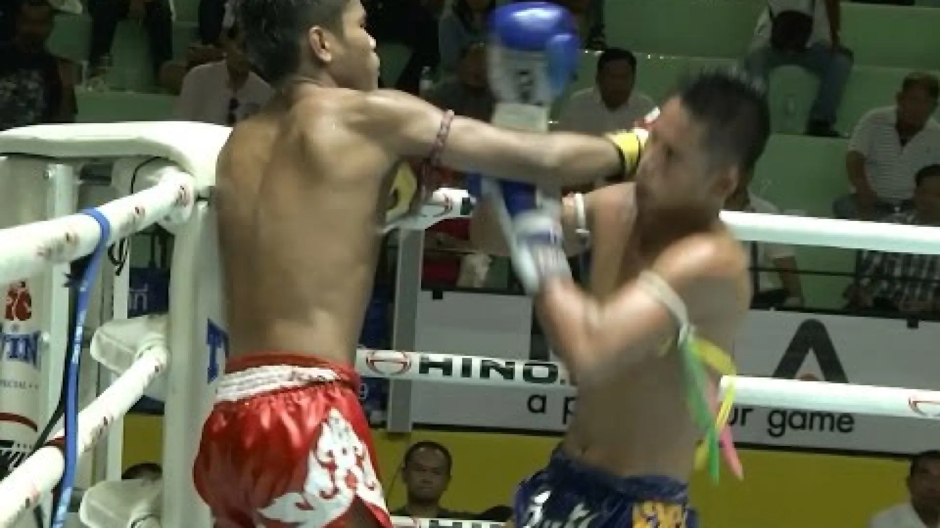 Muangthai PK Saenchai vs Tuanpae Kiatkomsing (Fight Video)
