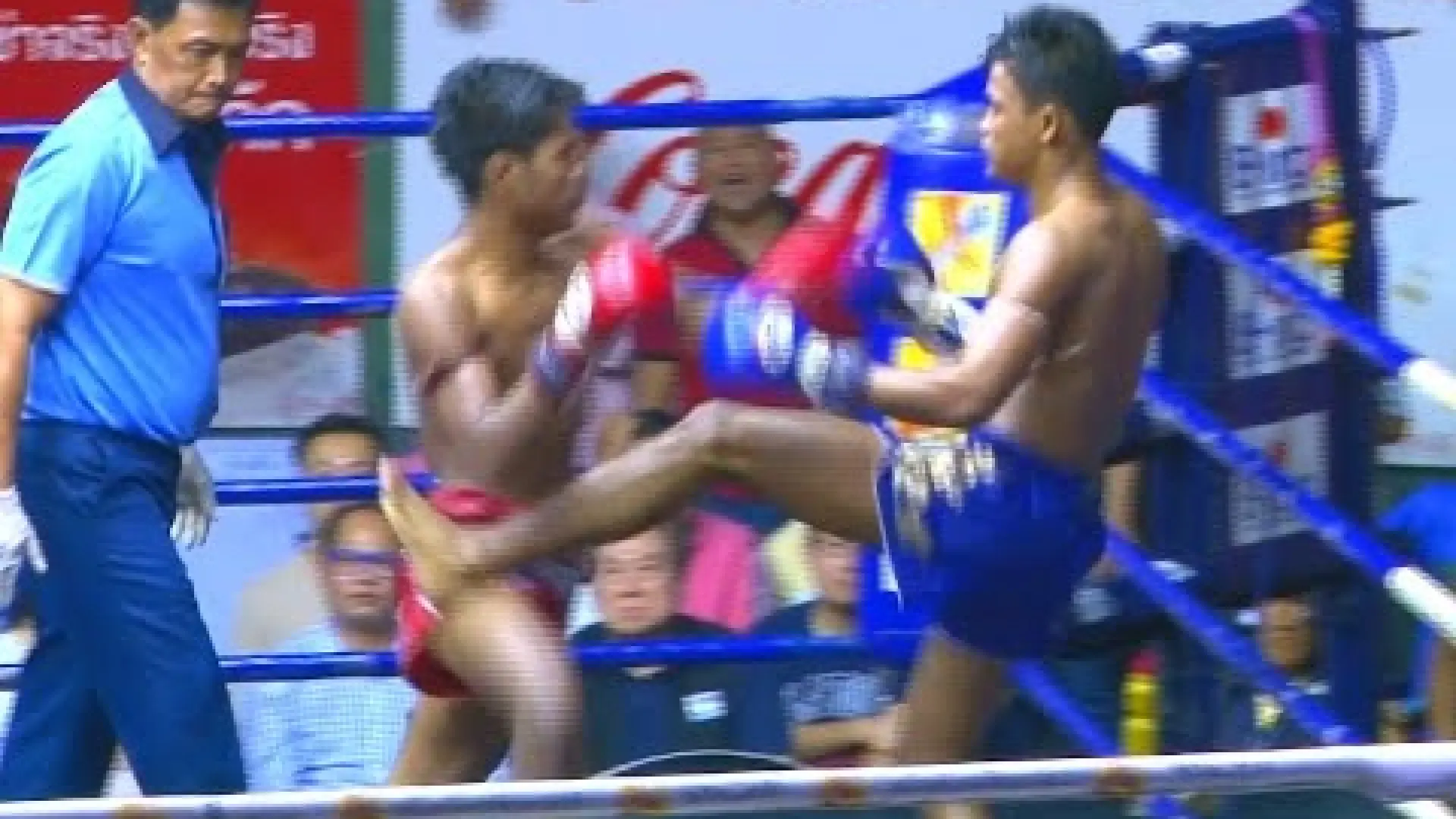 Muangthai PK Saenchai vs PhetUtong Or Kwanmuang (Fight Video)