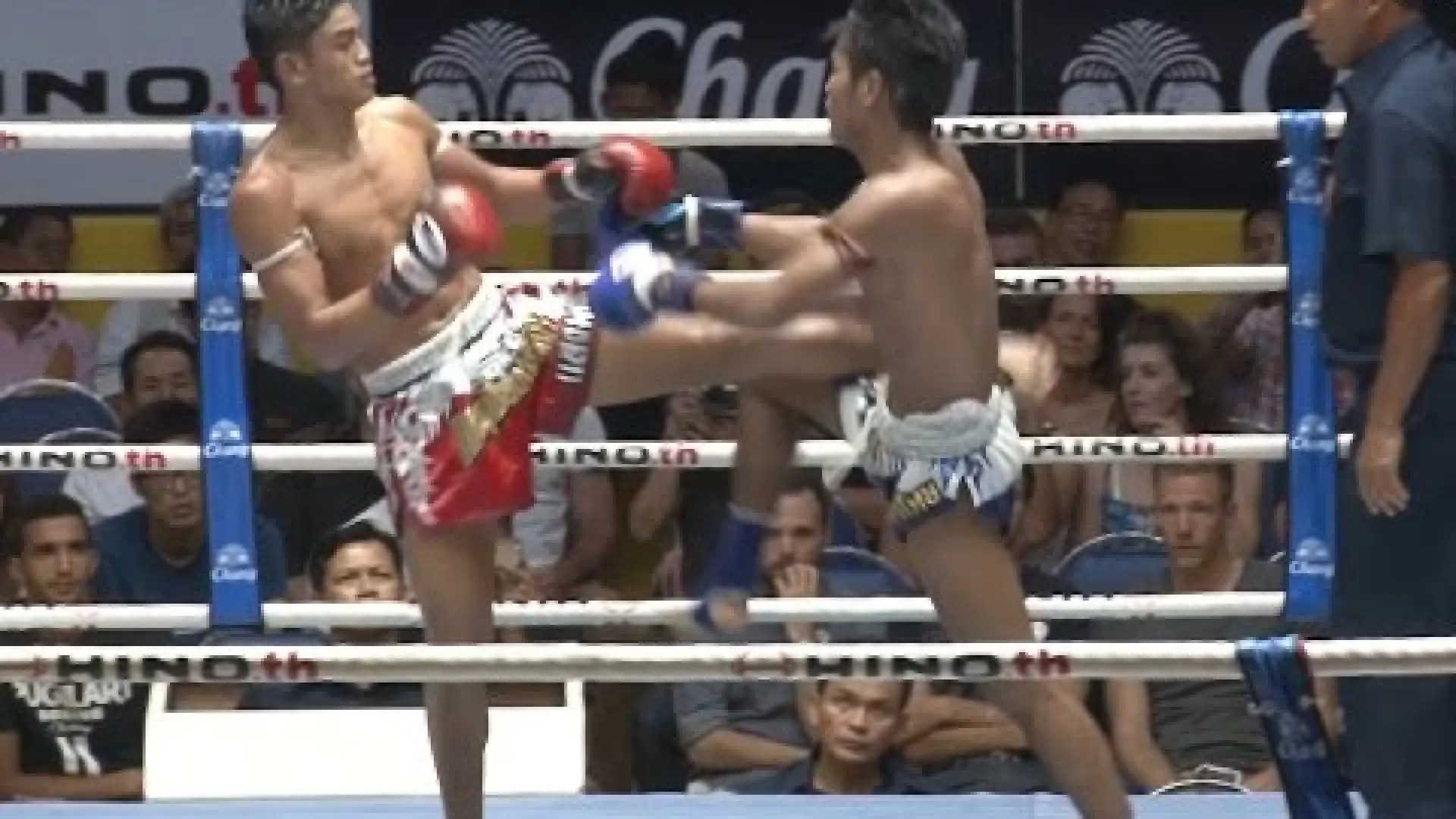 Muangthai PK Saenchai vs Sangmanee Sor Tienpo (Fight Video)