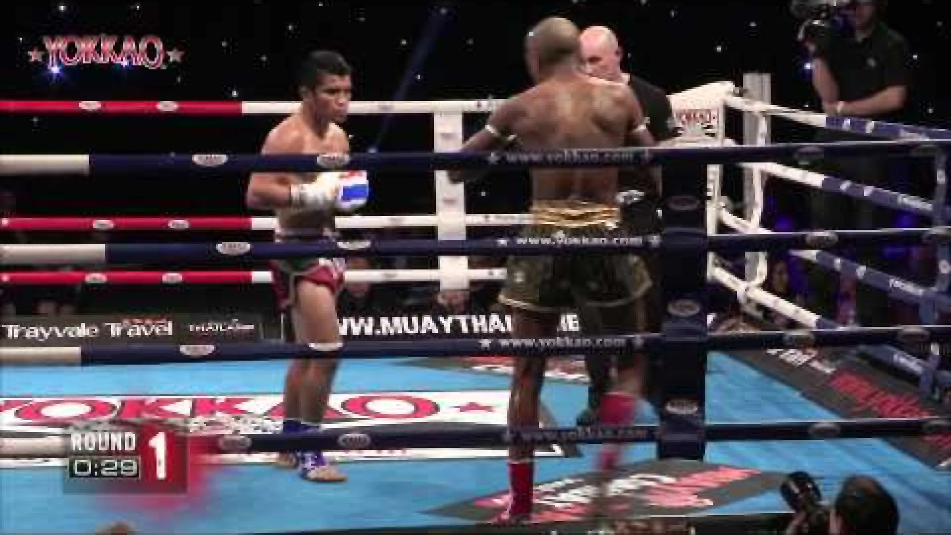 Dean James vs Rungravee Sasiprapa (Fight Video)