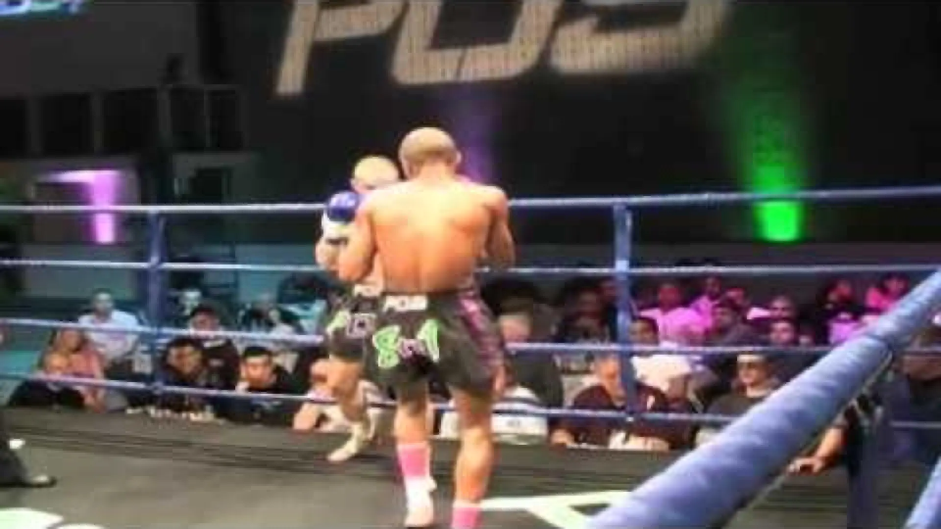 Dean James vs Sebastien Ocaña (Fight Video)