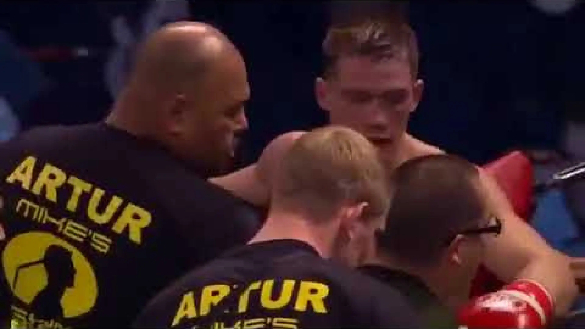 Yodsanklai Fairtex vs Artur Kyshenko (Fight Video)