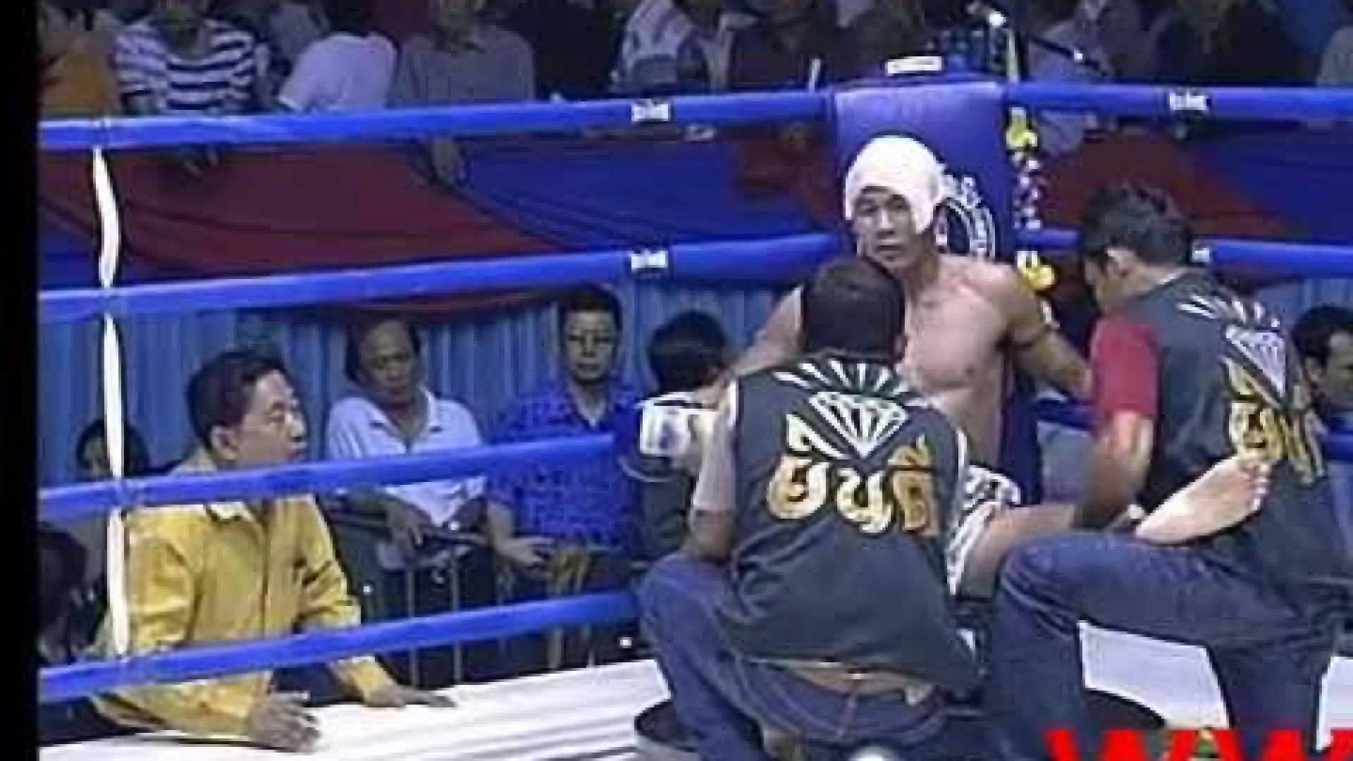Yodsanklai Fairtex vs Lakhin Sakjavee (Fight Video)