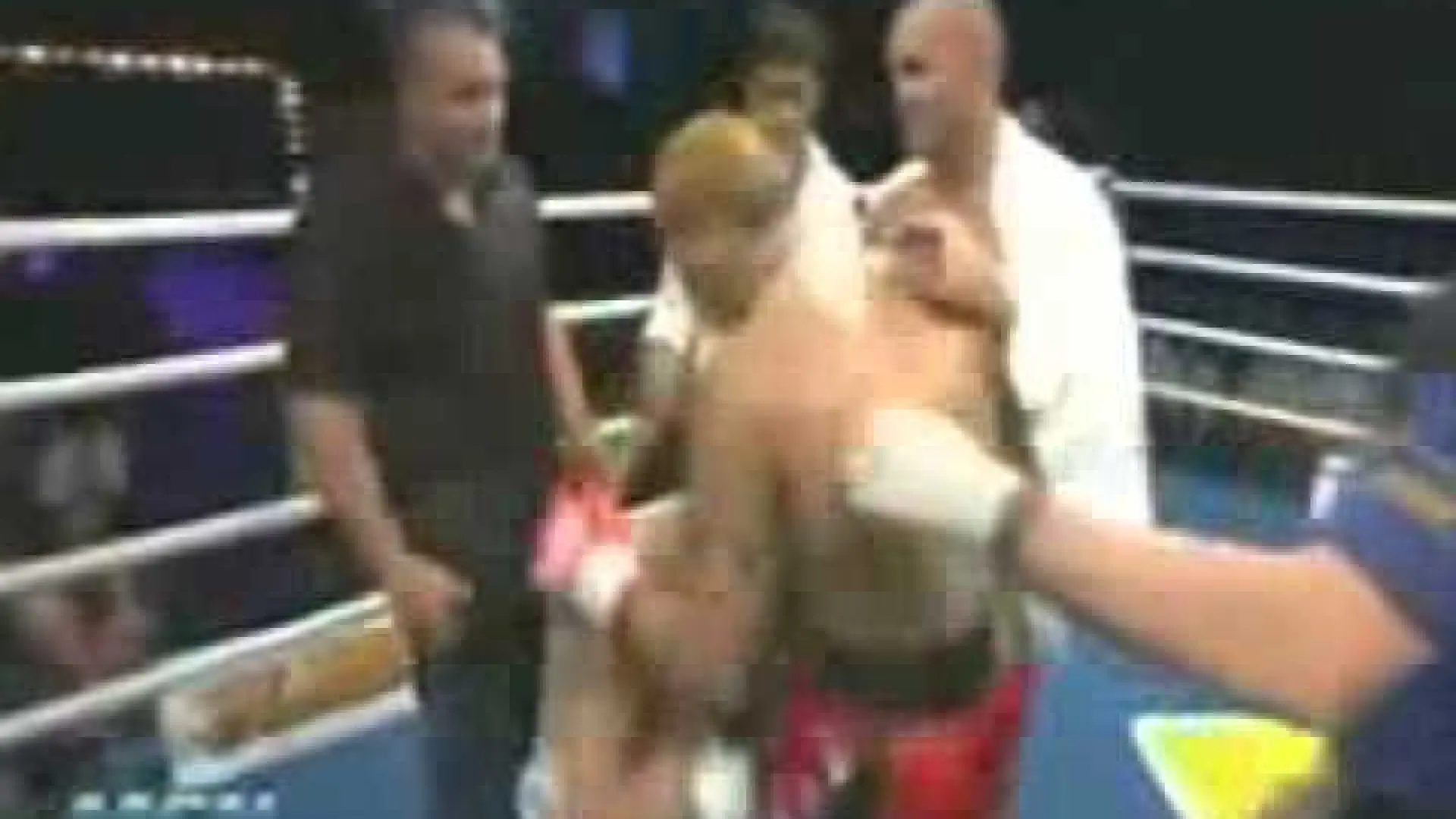 Yodsanklai Fairtex vs Dimitri Simoukov (Fight Video)