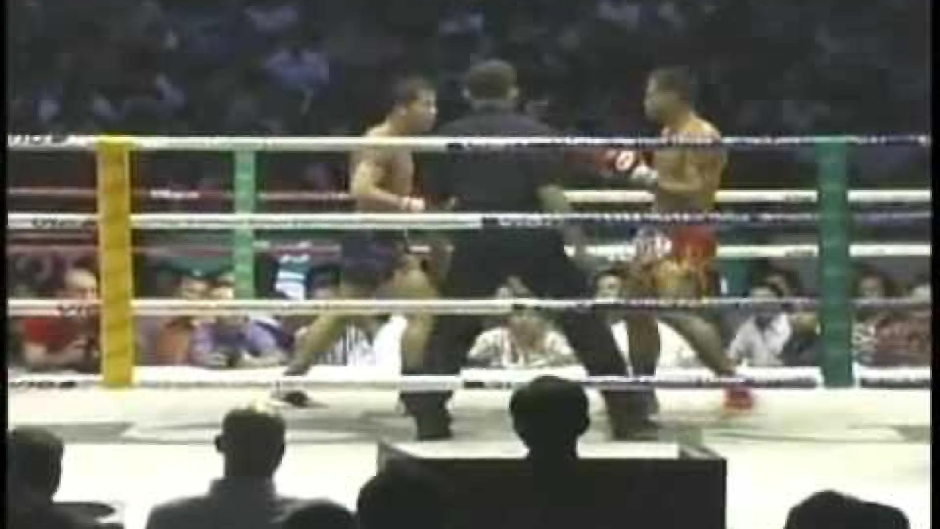Yodsanklai Fairtex vs Samkor Kiatmontep (Fight Video)