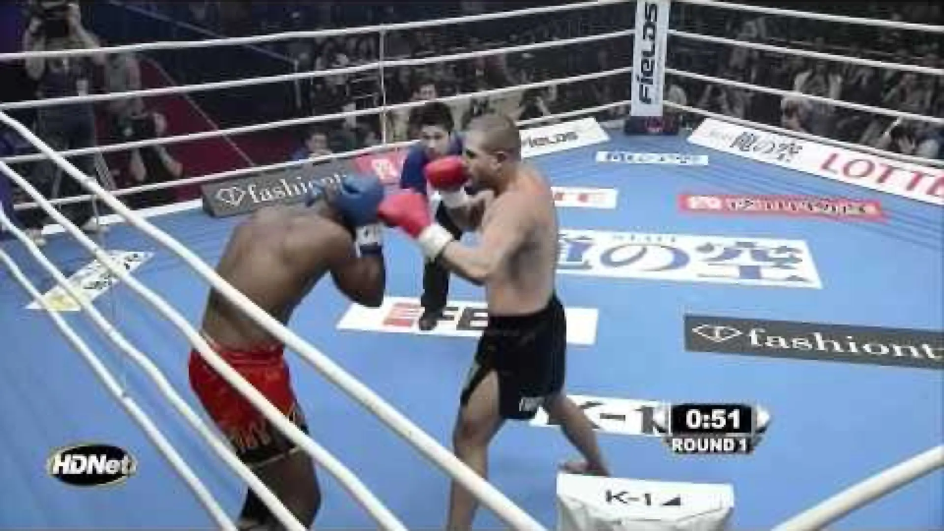 Gökhan Saki vs Freddy Kemayo (Fight Video)
