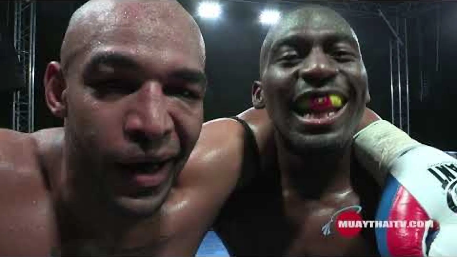 Cédric Doumbe vs Yoann Kongolo (Fight Video)