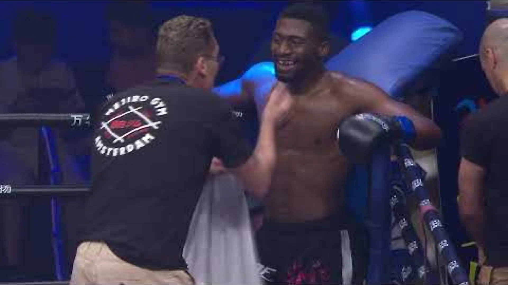 Cédric Doumbe vs Brad Riddell (Fight Video)