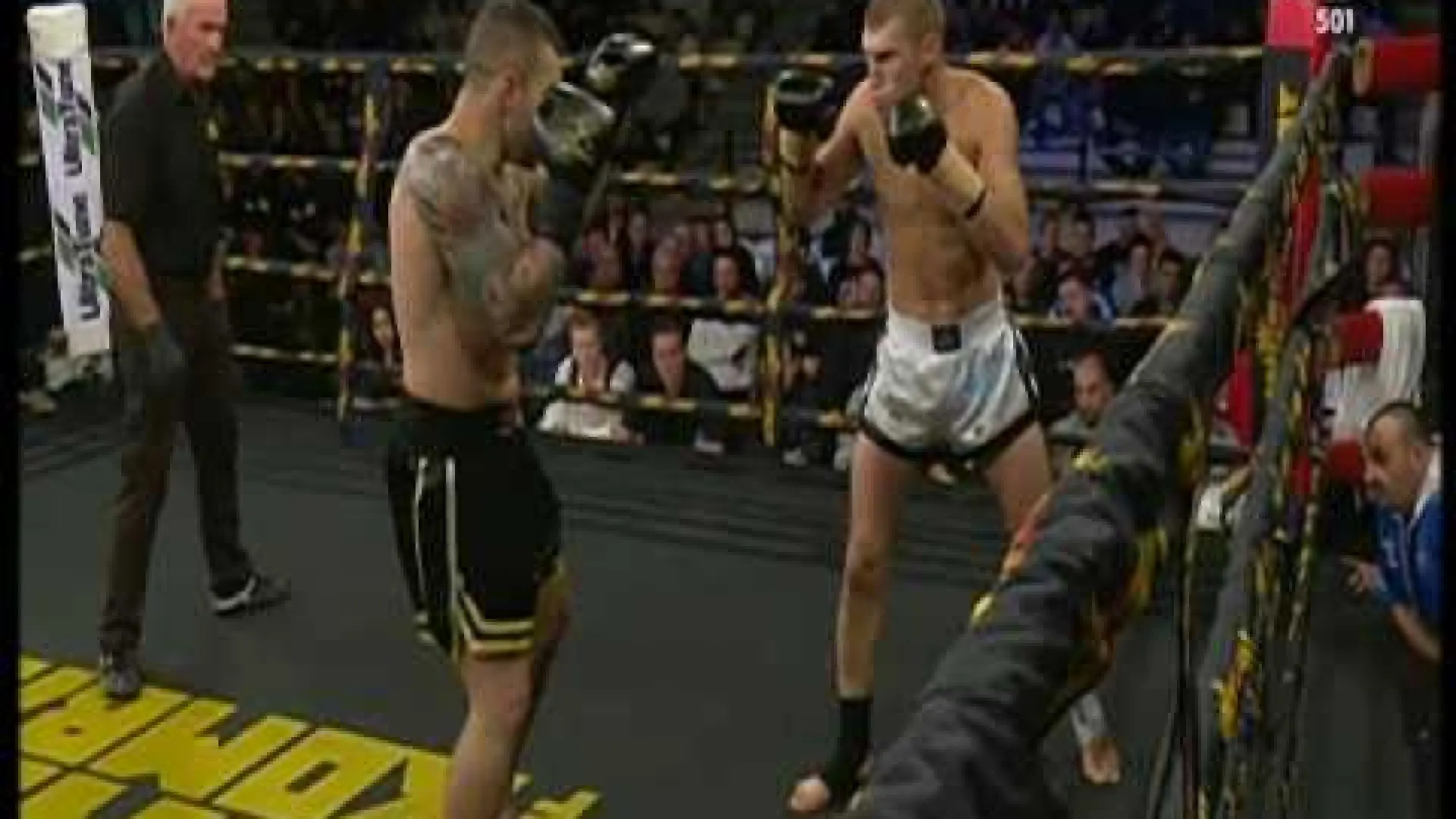 Steve Moxon vs Tass Tsitsiras (Fight Video)