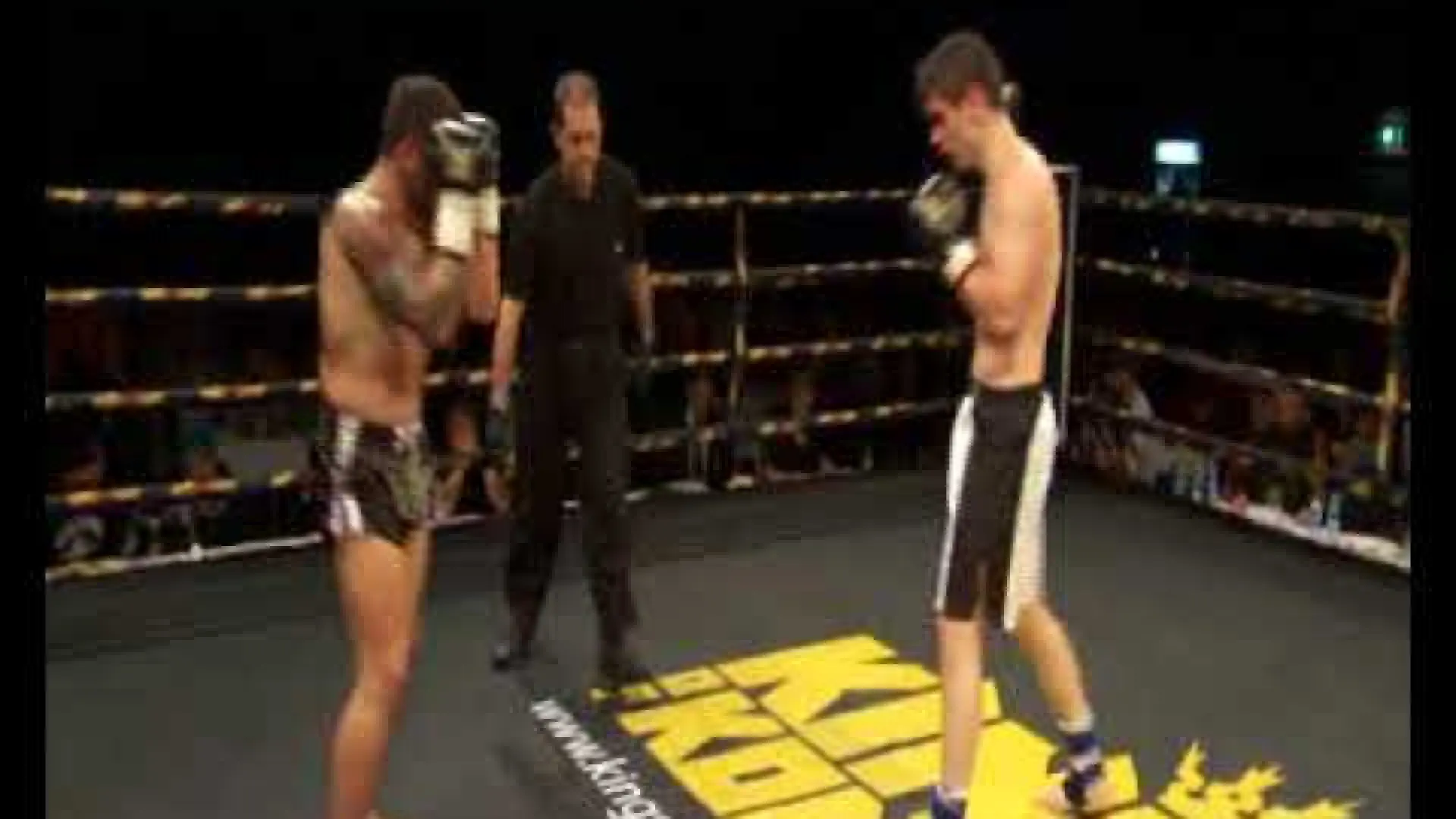 Steve Moxon vs Yuri Bessmertny (Fight Video)