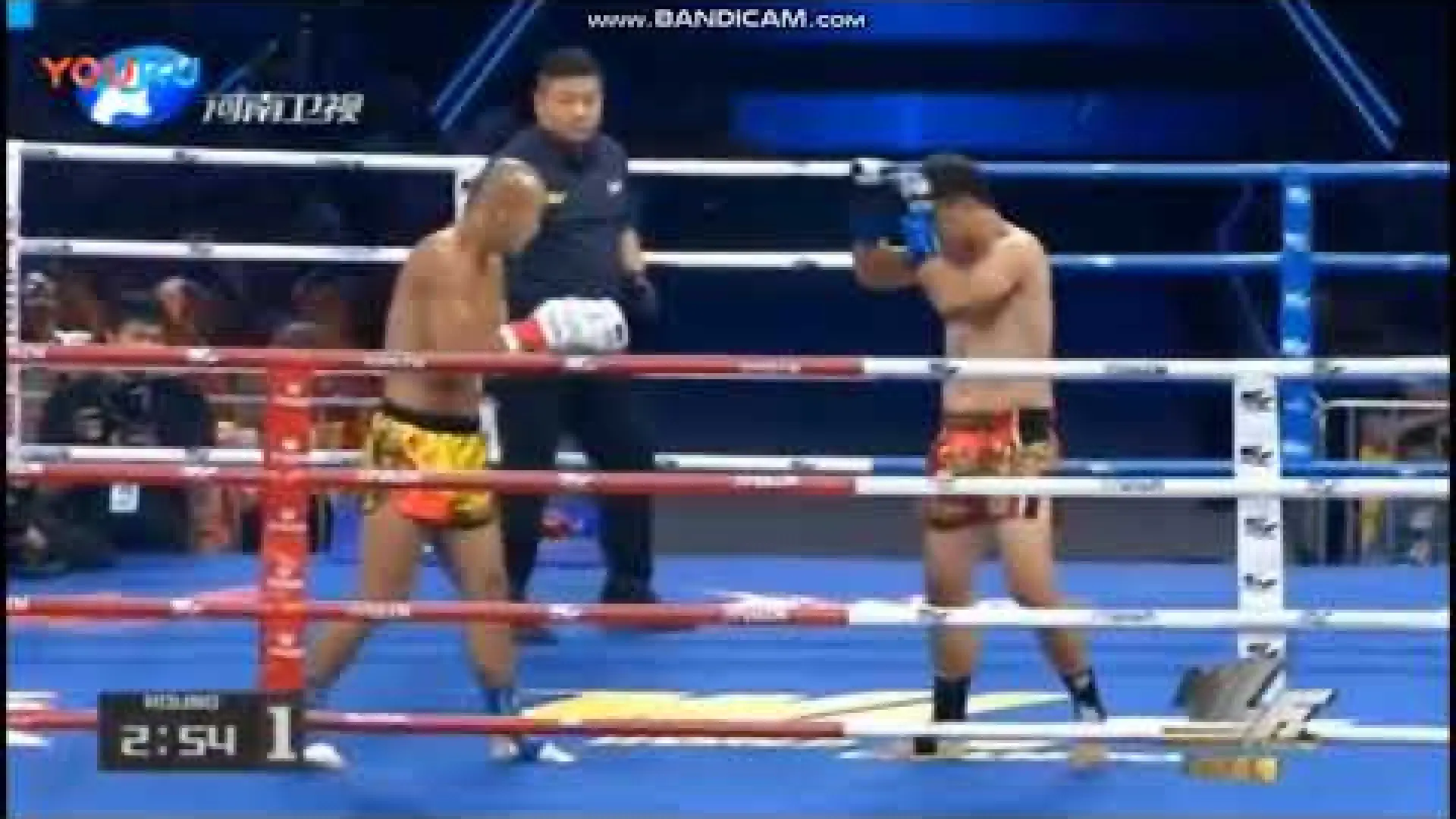Saiyok Pumpanmuang vs Yi Long (Fight Video)