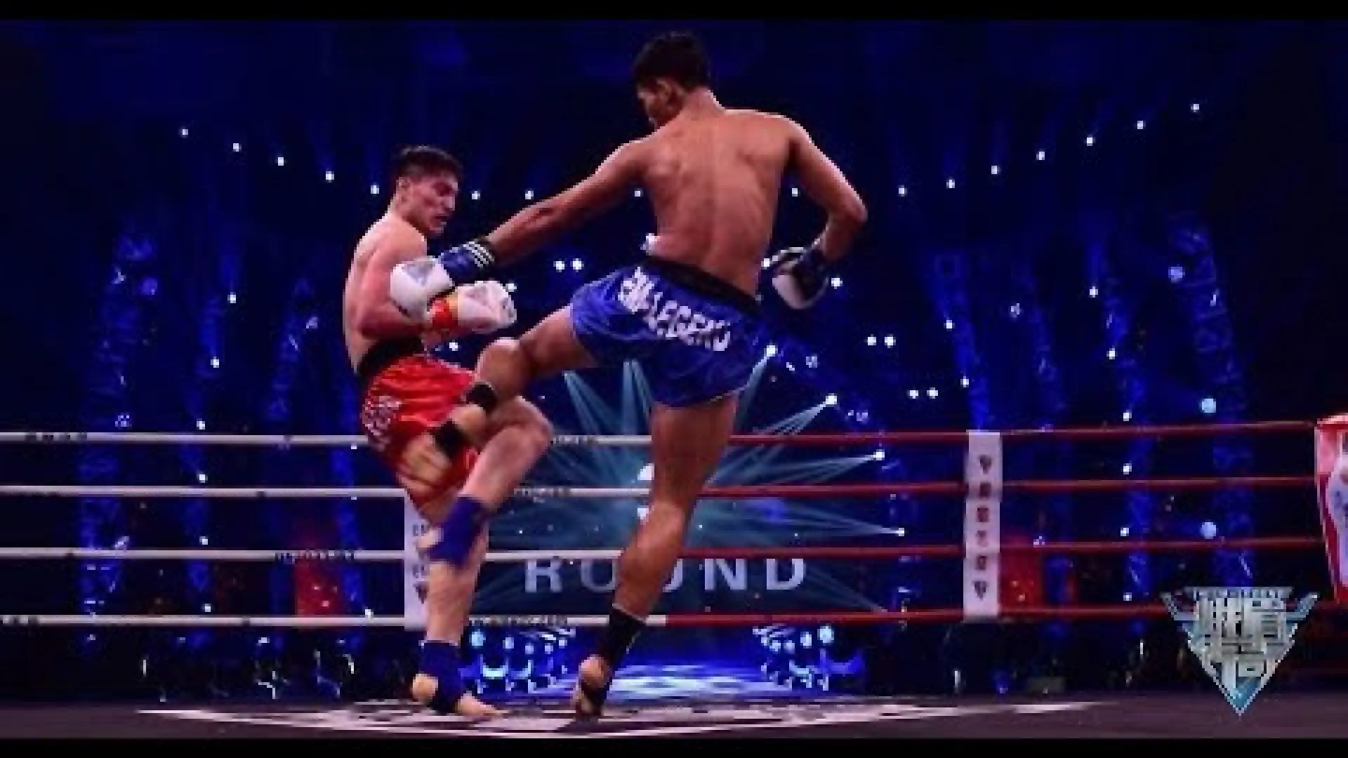 Rungrawee Sitsongpeenong vs Huang Zhenyou (Fight Video)