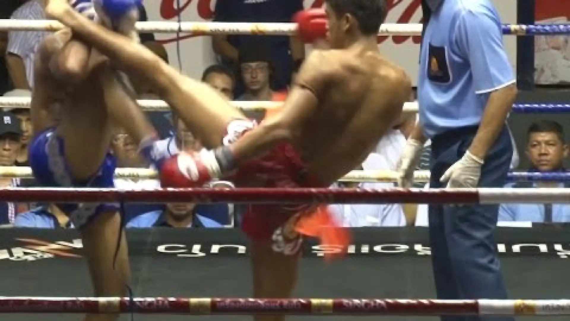 Sangmanee Sor Tienpo vs PhetUtong Or Kwanmuang (Fight Video)