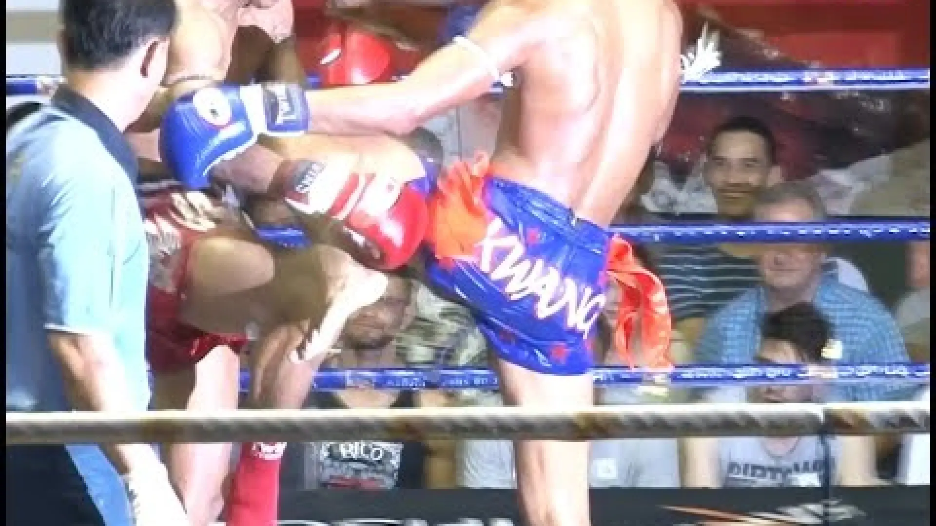 Sangmanee Sor Tienpo vs Saen Parunchai (Fight Video)