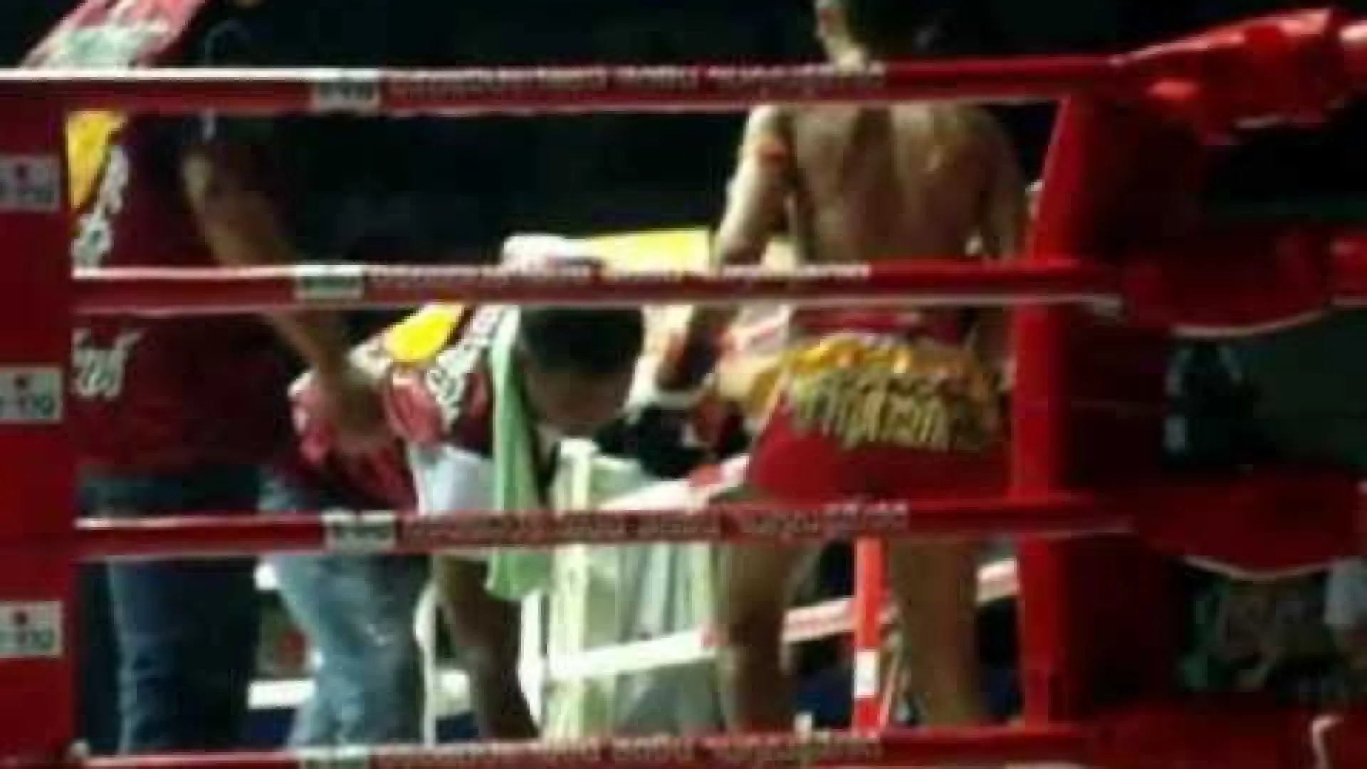 Sangmanee Sor Tienpo vs Nikhomlek Tor Tawat (Fight Video)