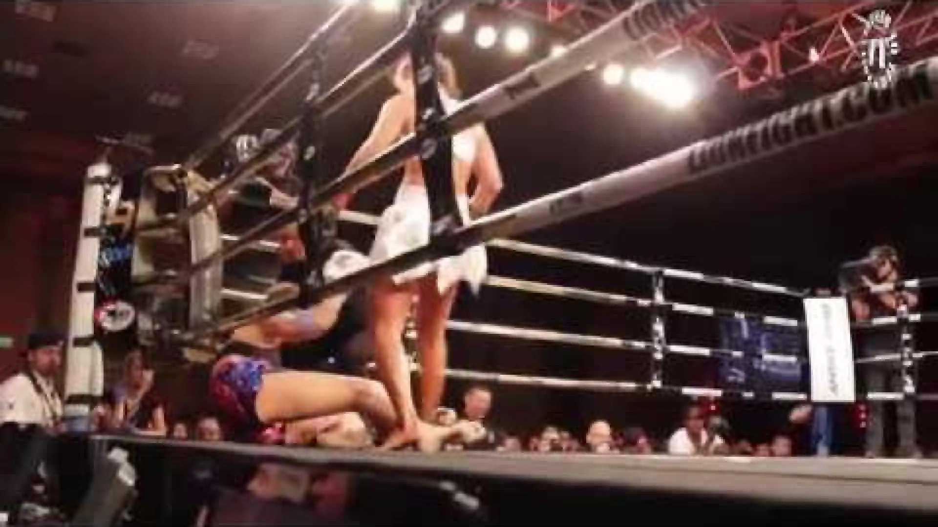 Tiffany Van Soest vs Martyna Krol (Fight Video)