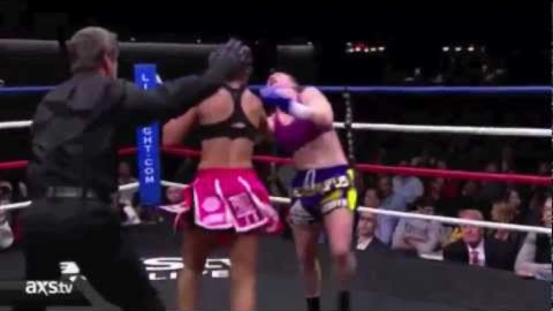 Tiffany Van Soest vs Alexis Rufus (Fight Video)
