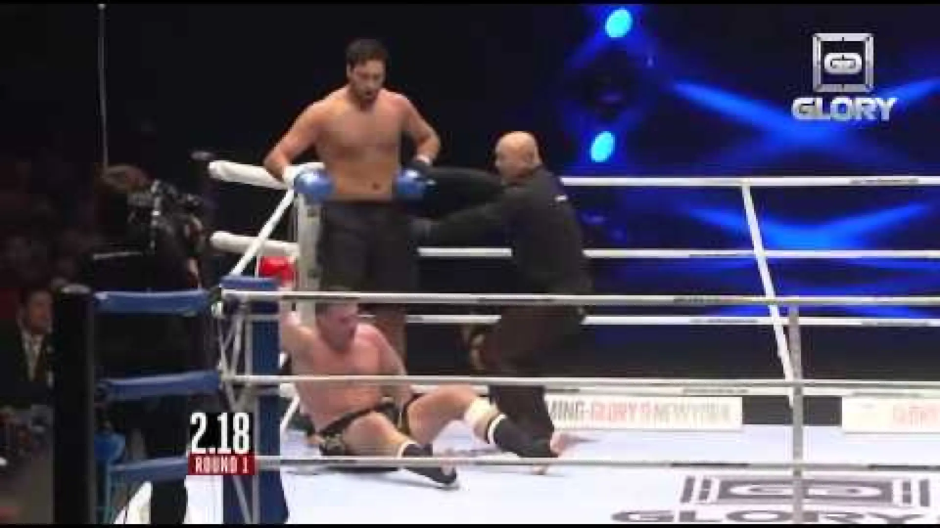 Jamal Ben Saddik vs Daniel Ghiță (Fight Video)