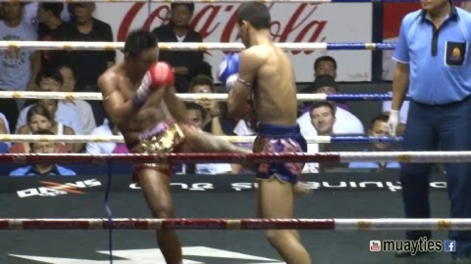 Thanonchai Fairtex vs Thaksinlek Kiatniwat (Fight Video)