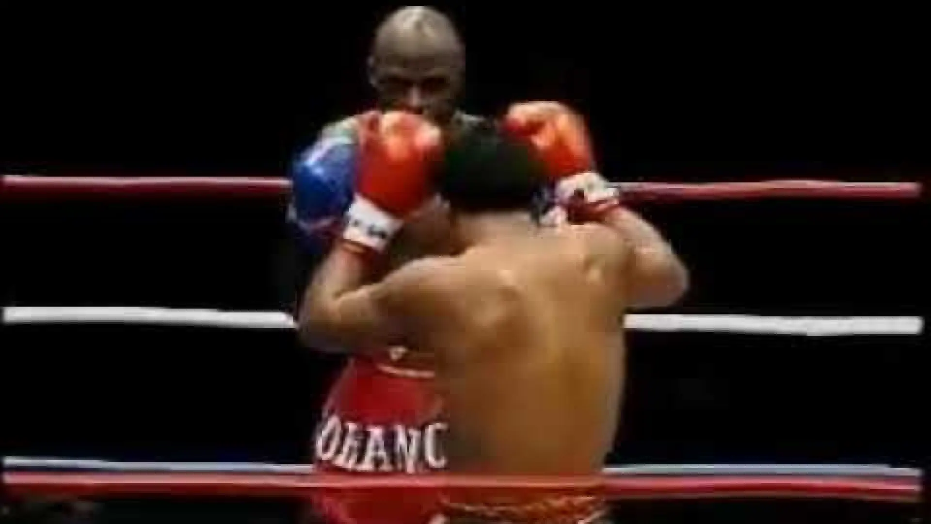 Ernesto Hoost vs Changpuek Kiatsonglit (Fight Video)