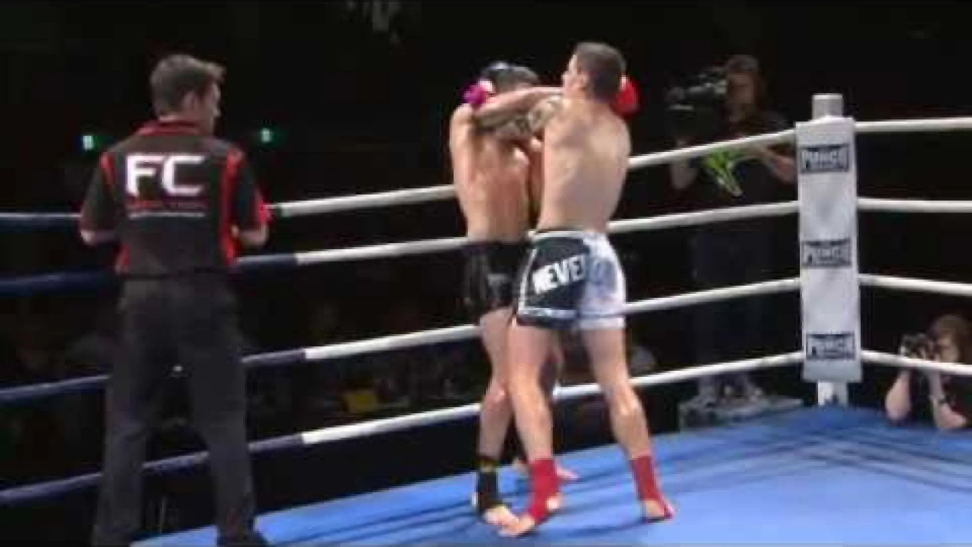 Toby Smith vs Mike Demetriou (Fight Video)