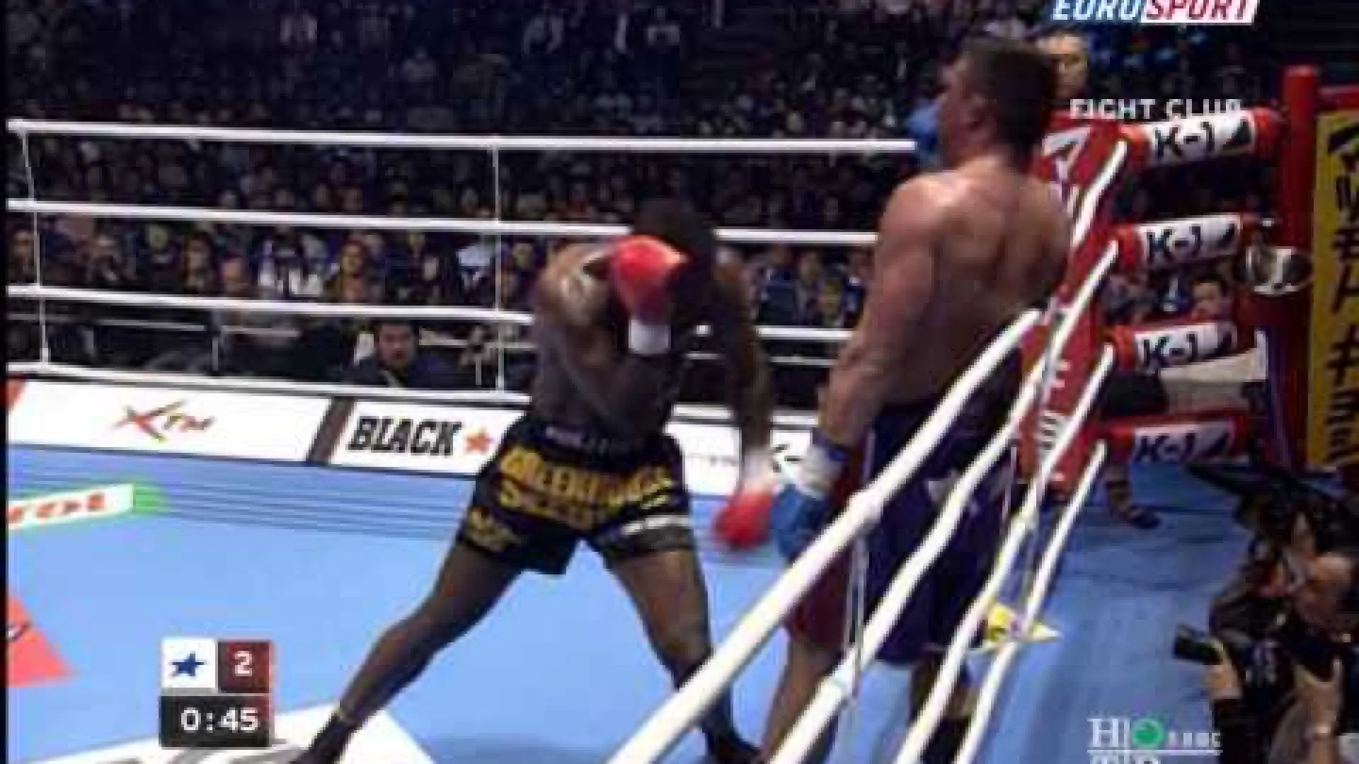 Remy Bonjasky vs Peter Aerts (Fight Video)