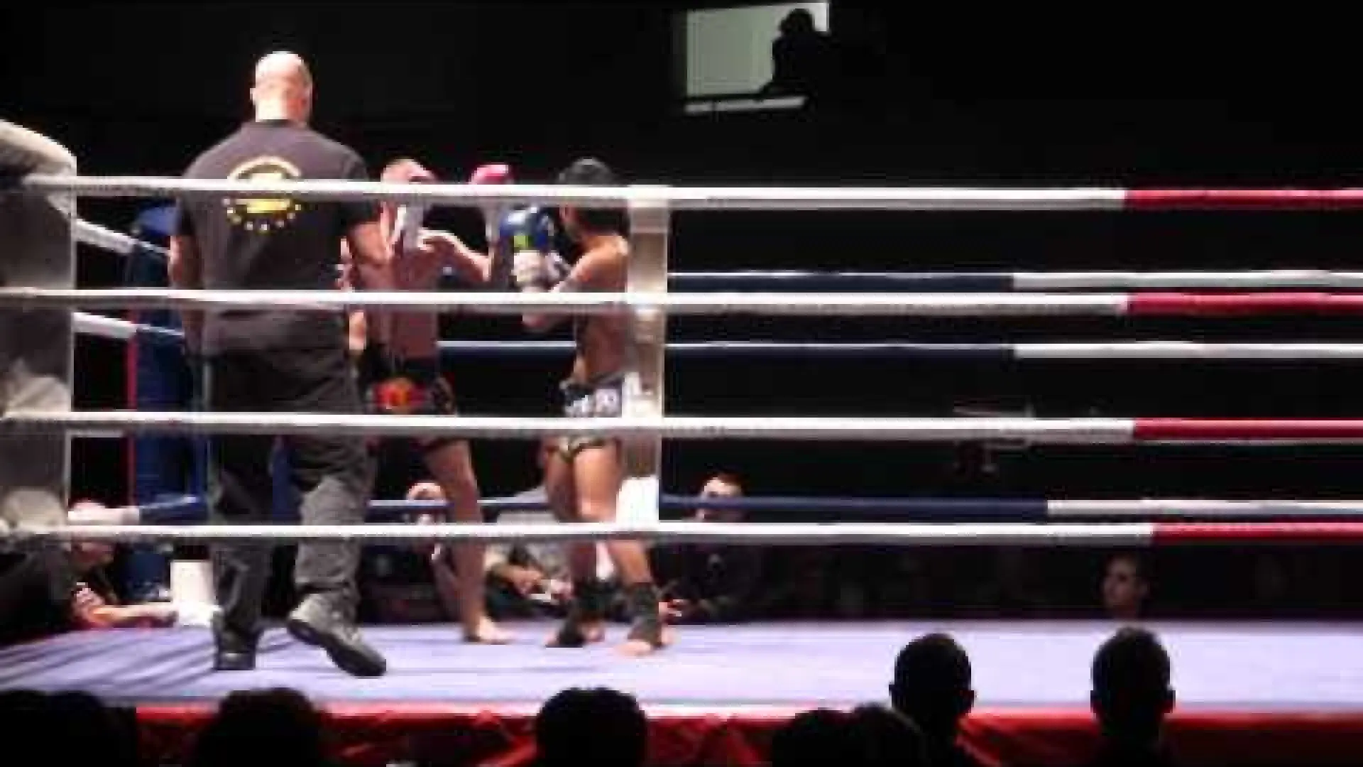 Sak Kaoponlek vs Martin Sily (Fight Video)