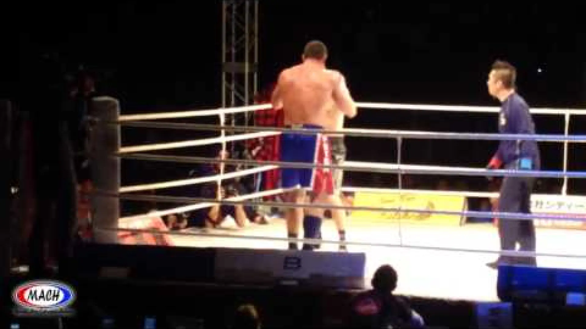 Peter Aerts vs Mr Kamikaze (Fight Video)